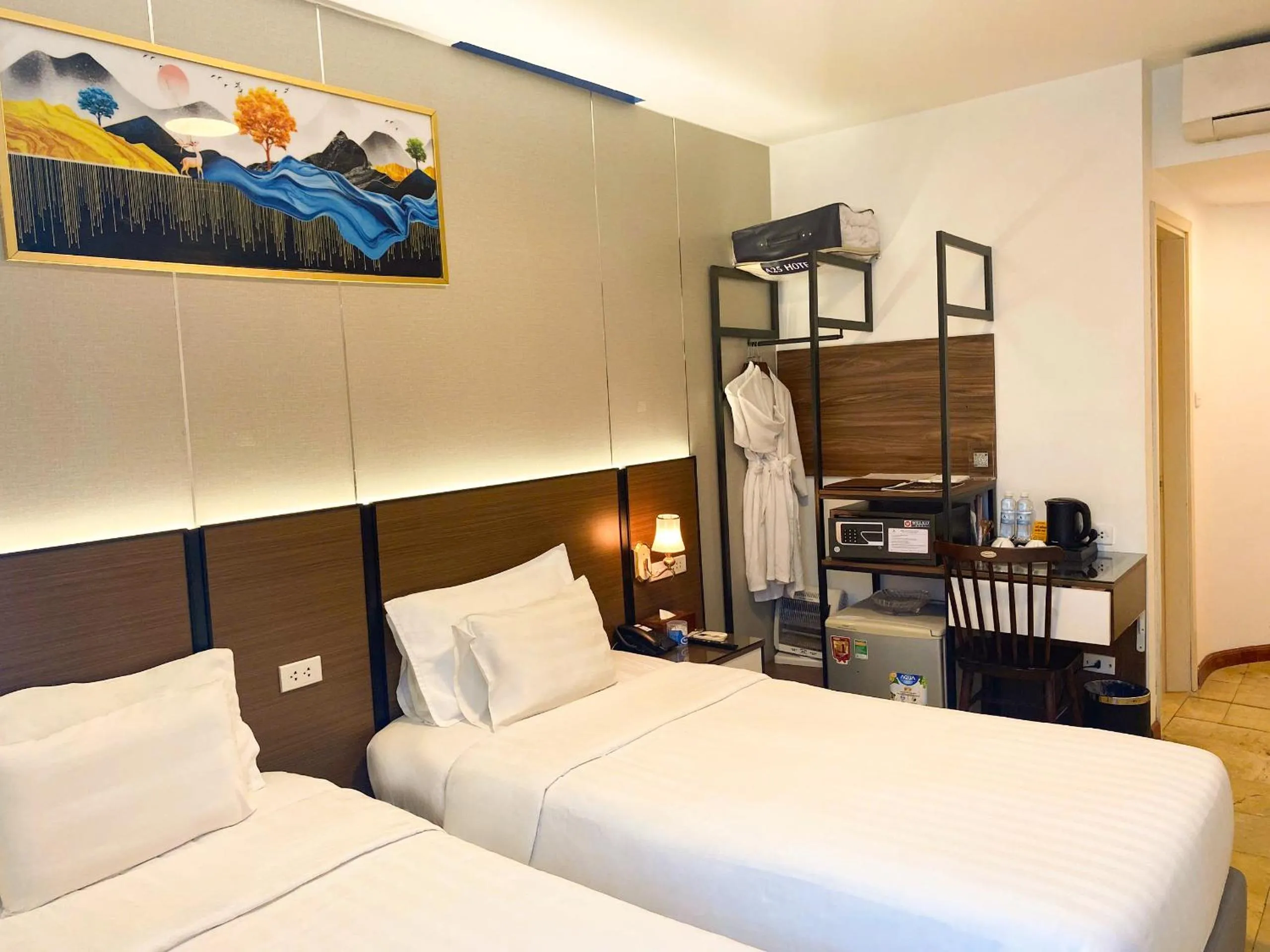 Bed in A25 Hotel - 12 Ngô Sỹ Liên