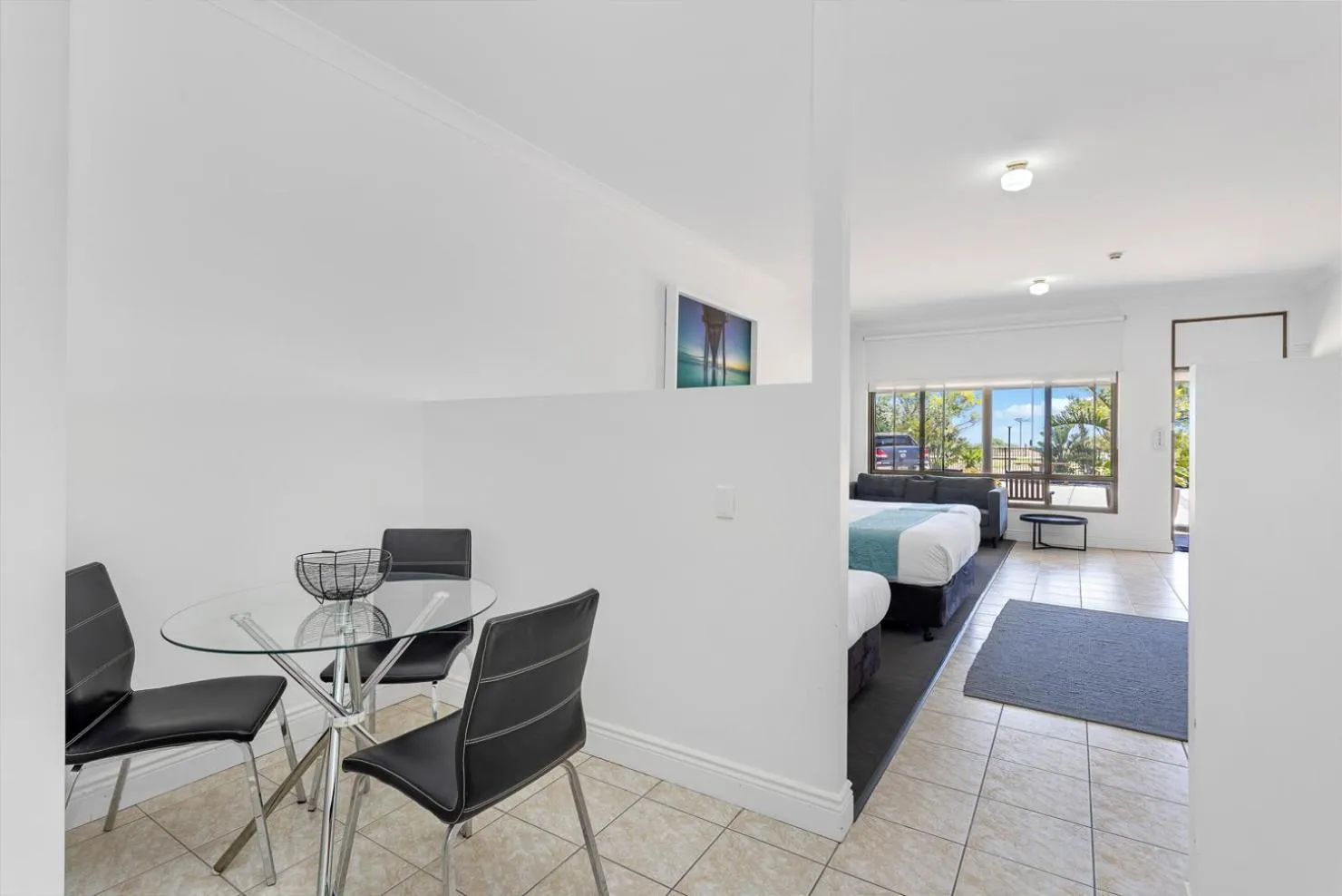 Seating area in Coast Motel and Apartments