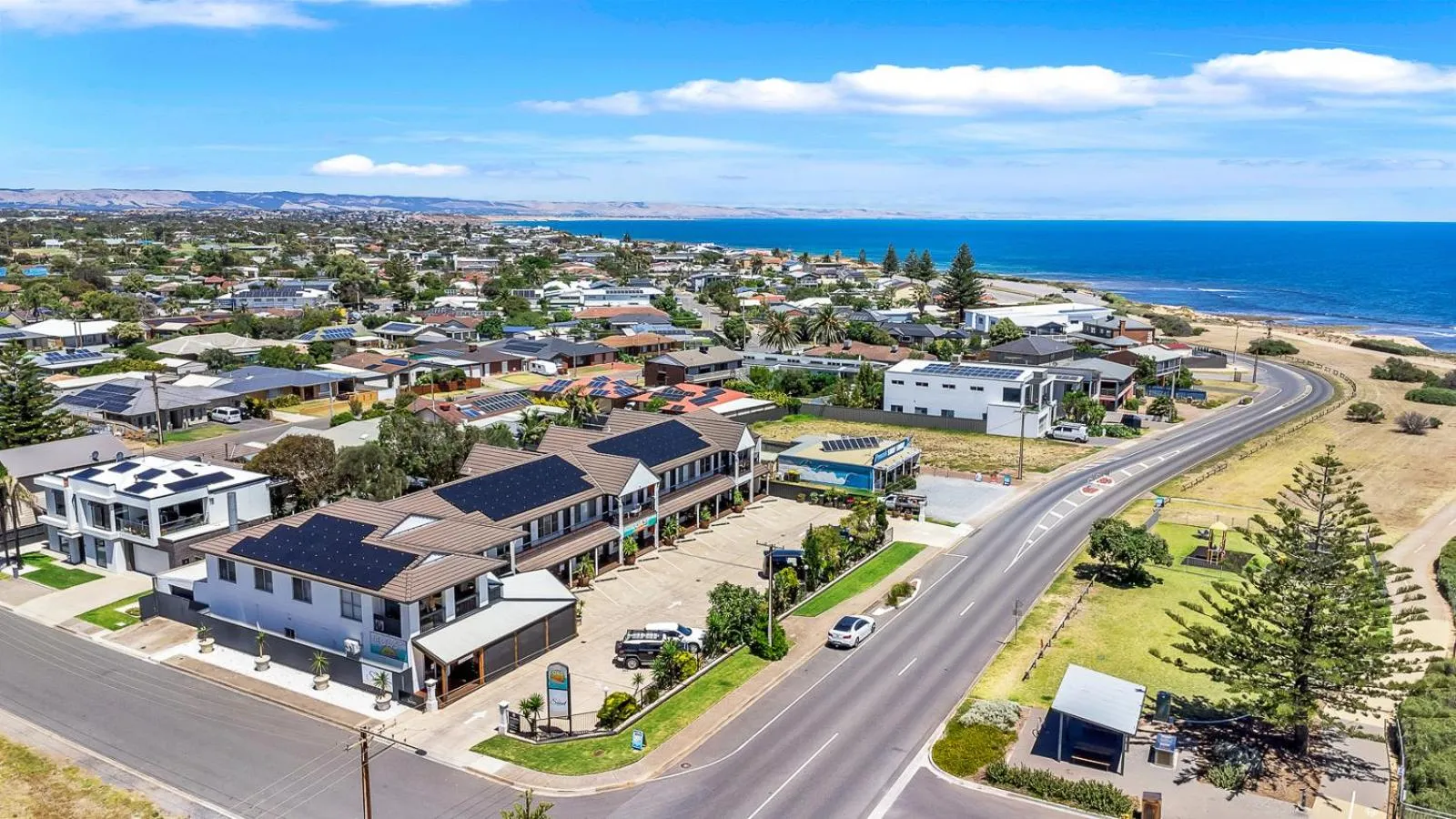 Property building in Coast Motel and Apartments