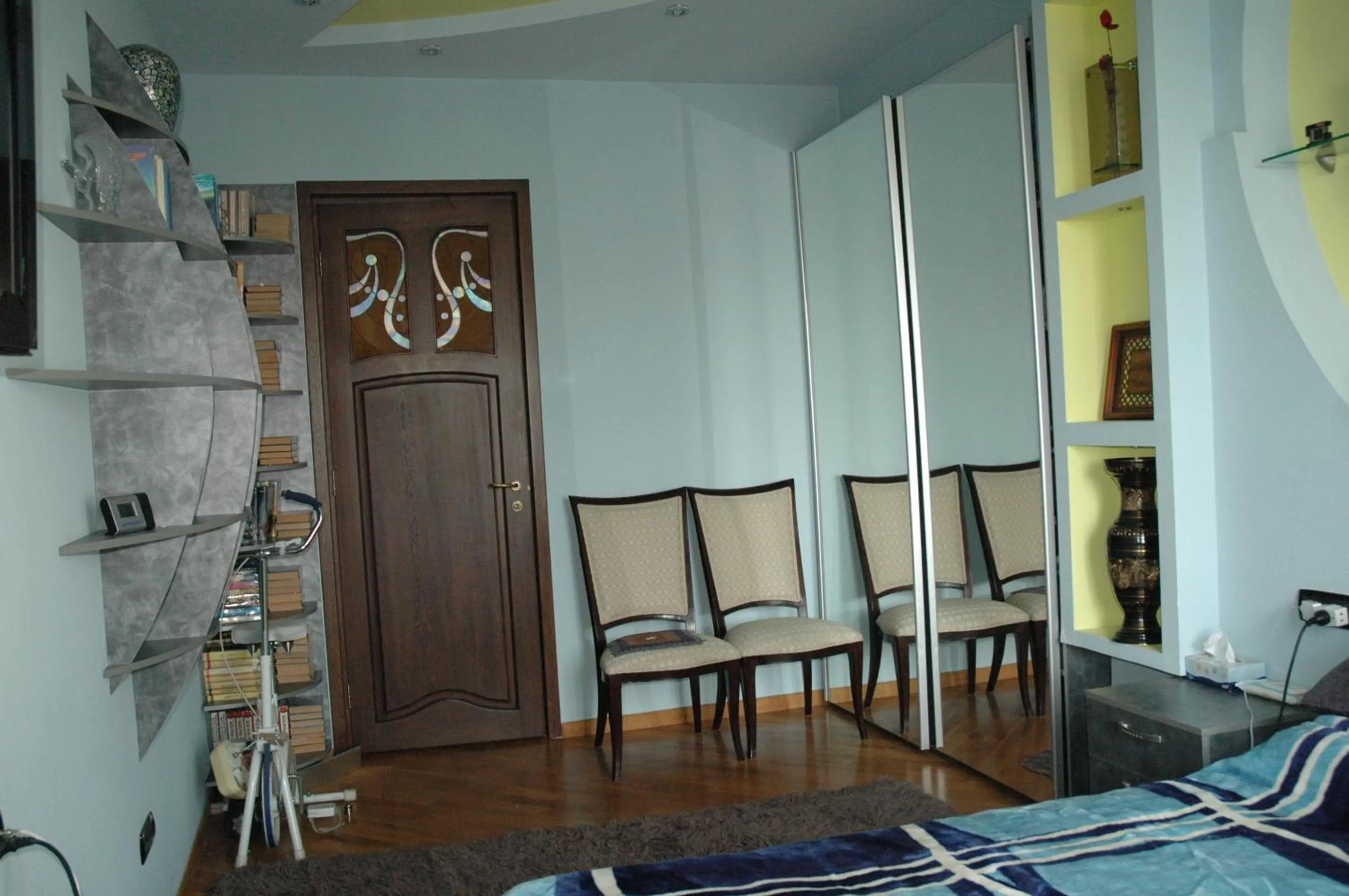 Seating area in Luxury Apartment In The City Heart On North Avenue