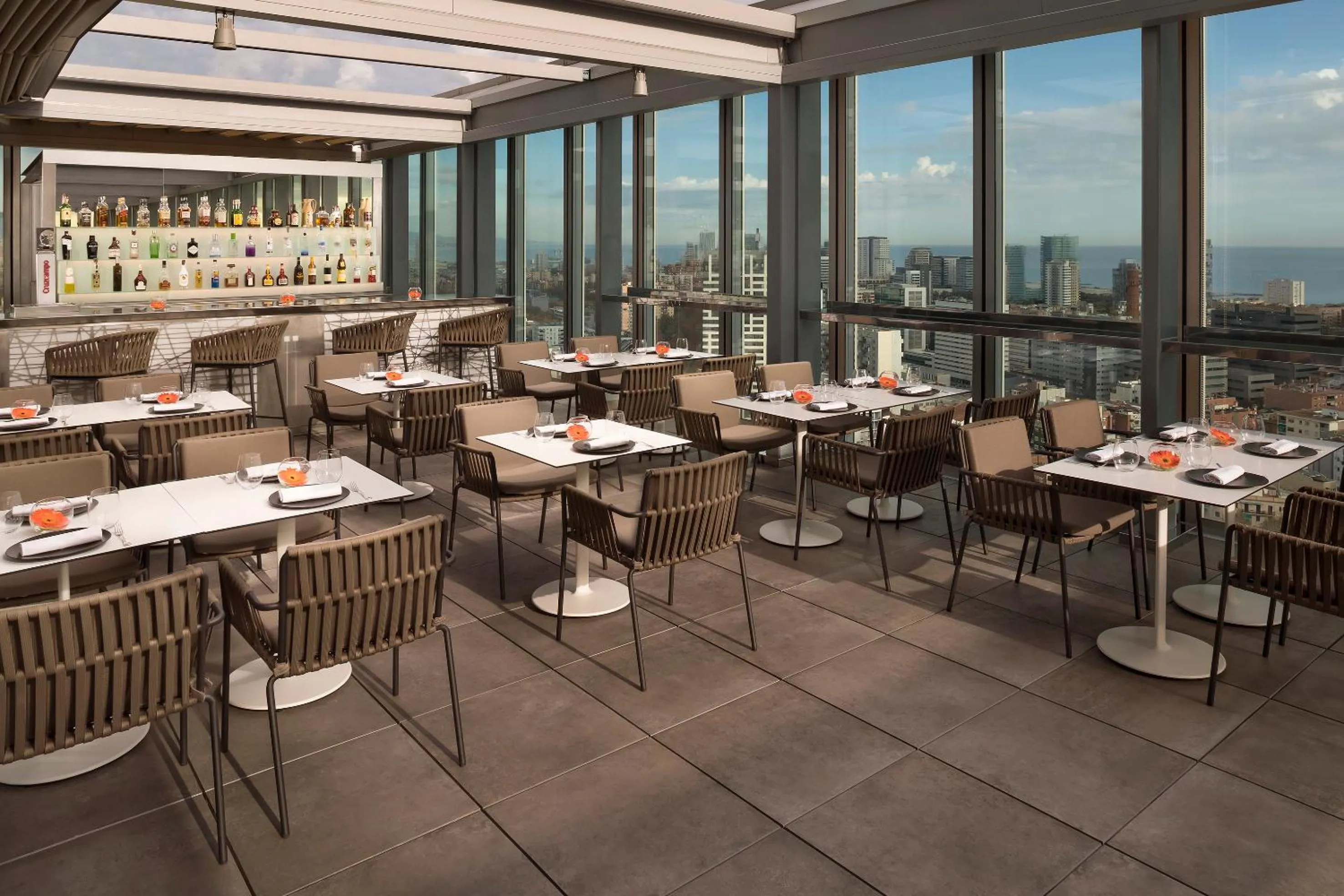 Restaurant/places to eat in The Level at Melia Barcelona Sky