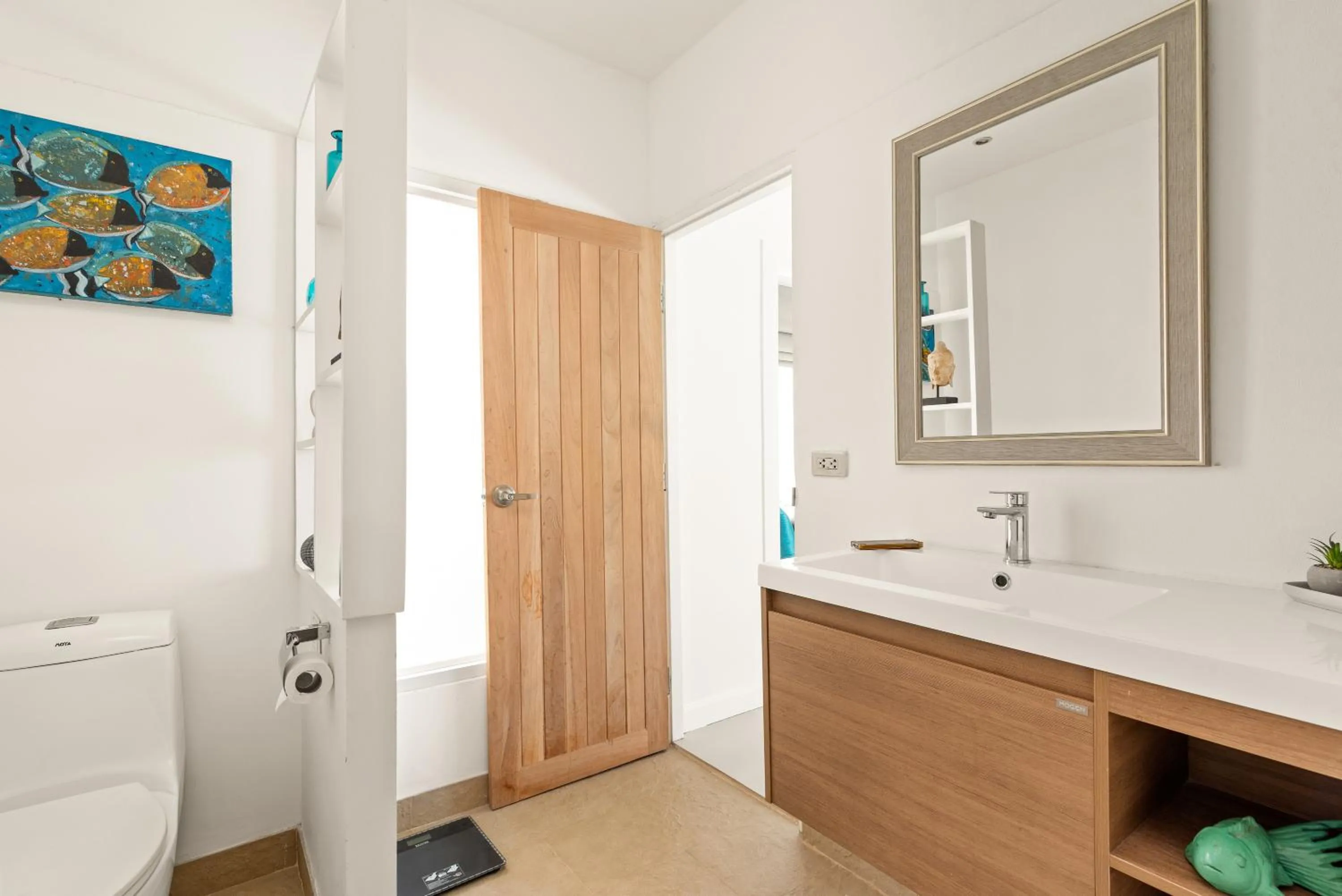 Toilet in Beachfront Villa Baan Rim Haad 3BR