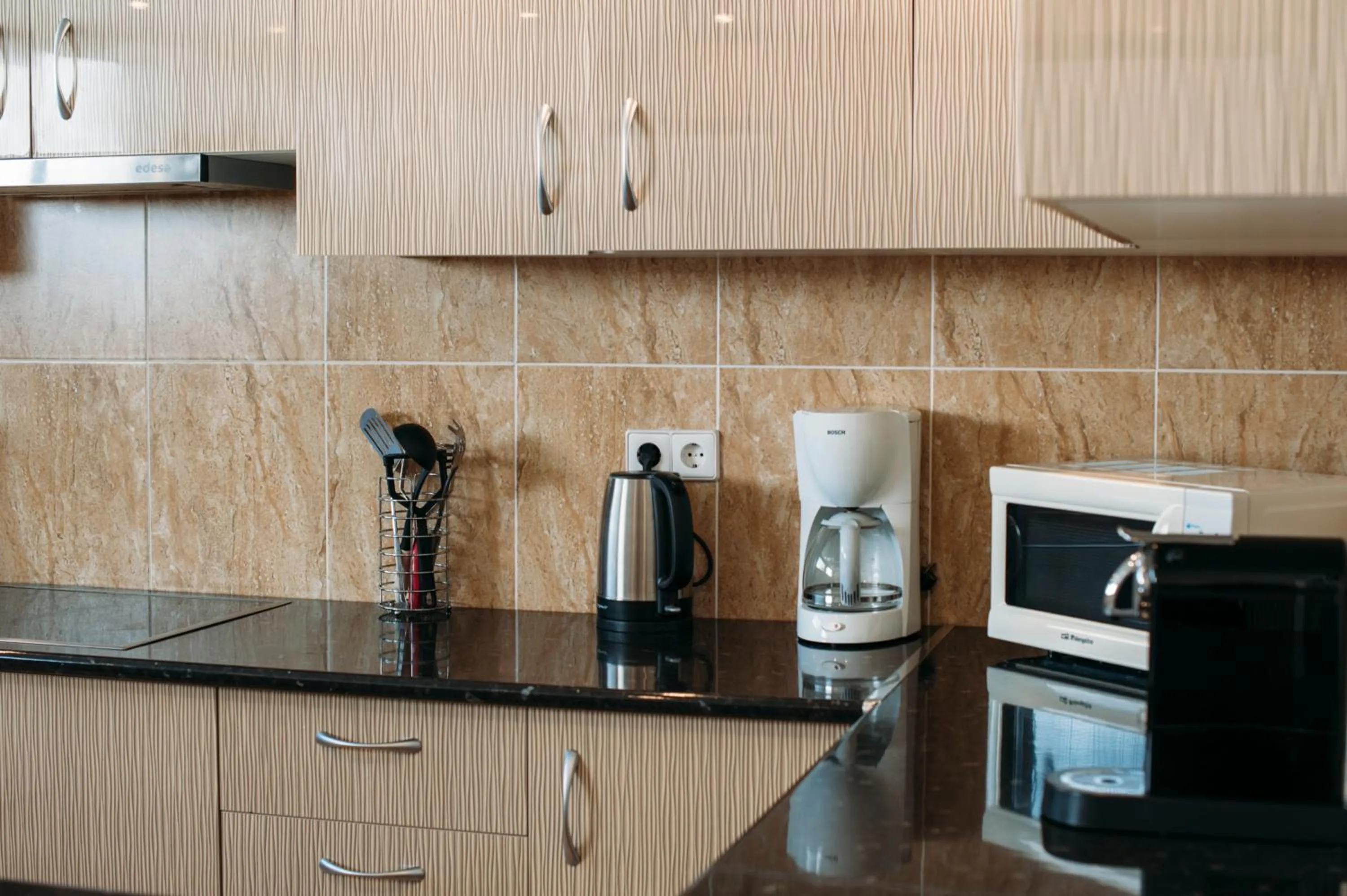 Coffee/tea facilities in Villa Marina