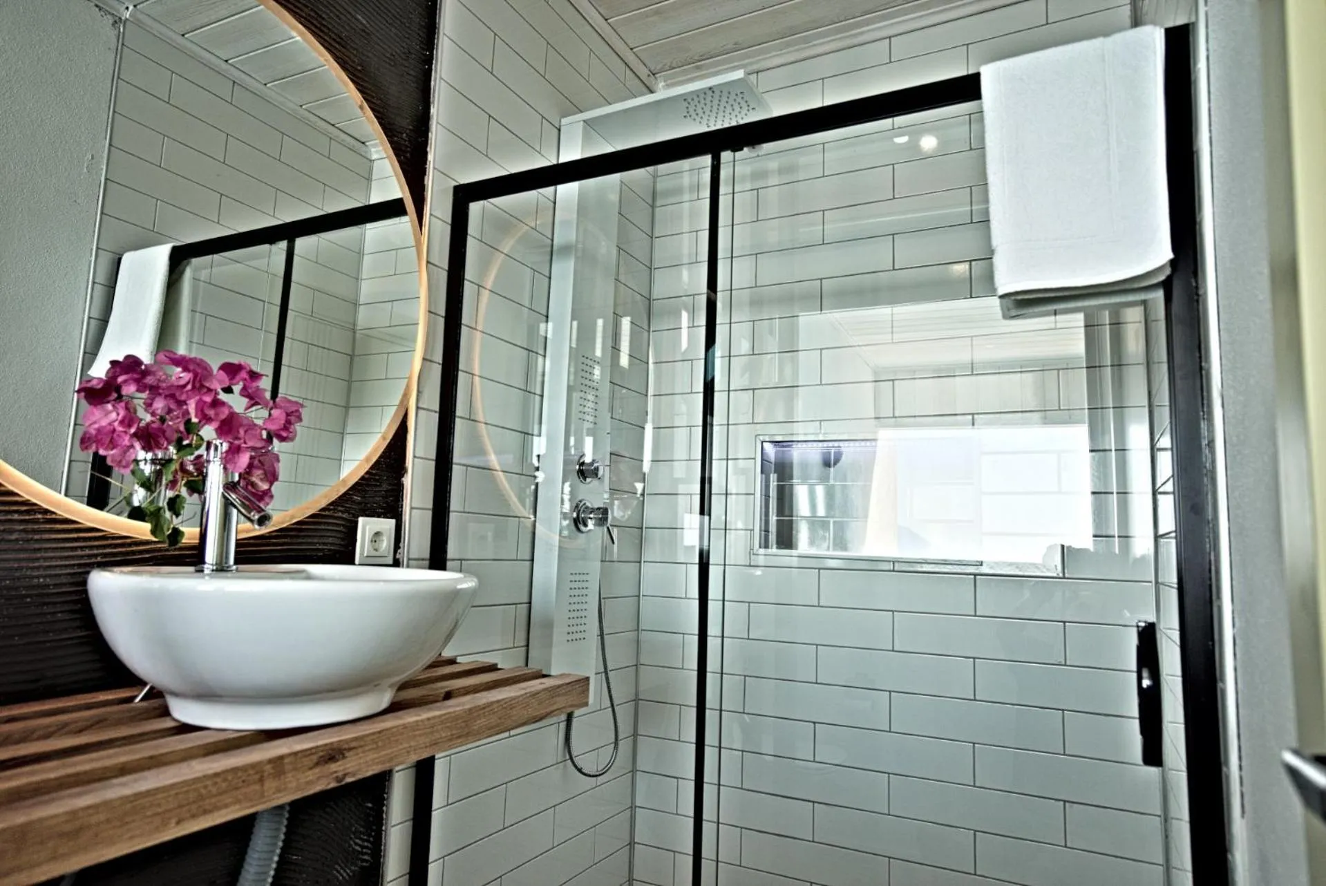 Shower in Stonehillkaş