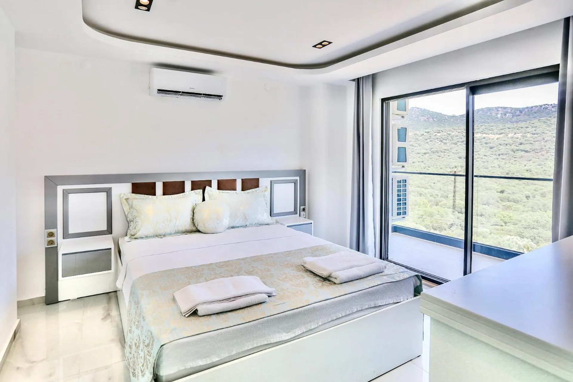 Bed in Stonehillkaş