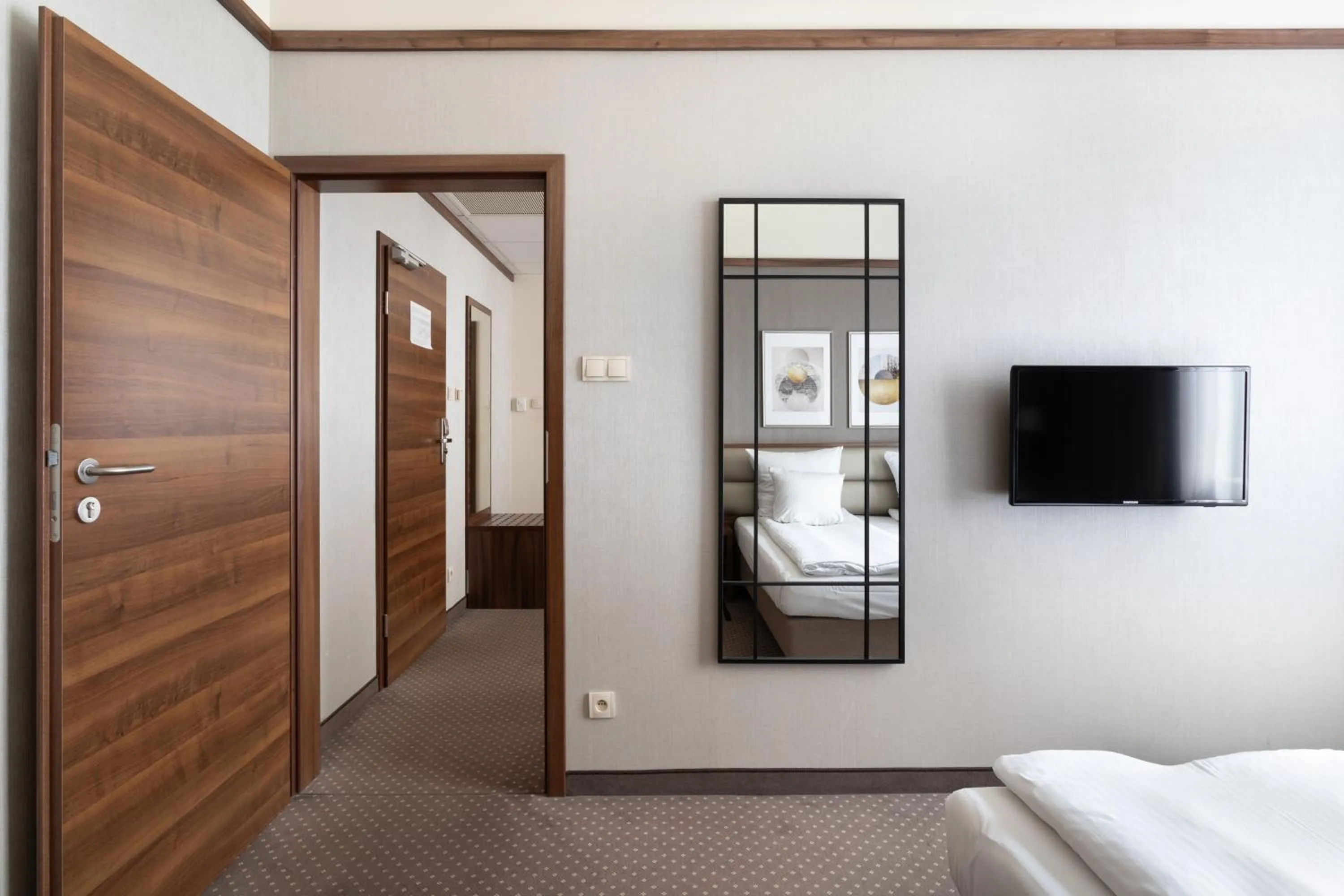 Bed in Golden Tulip Krakow City Center