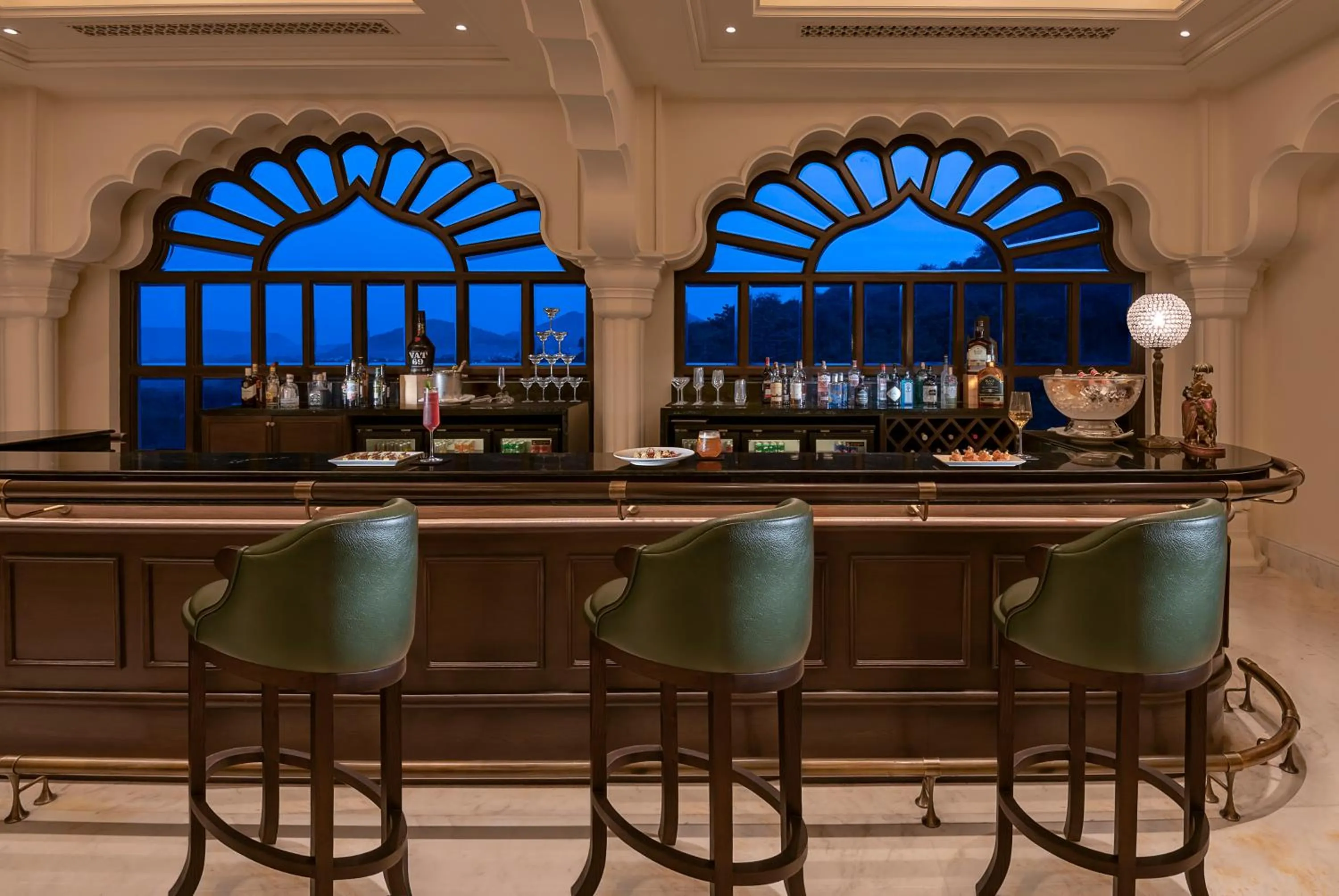 Lounge or bar in Aurika, Udaipur - Luxury by Lemon Tree Hotels