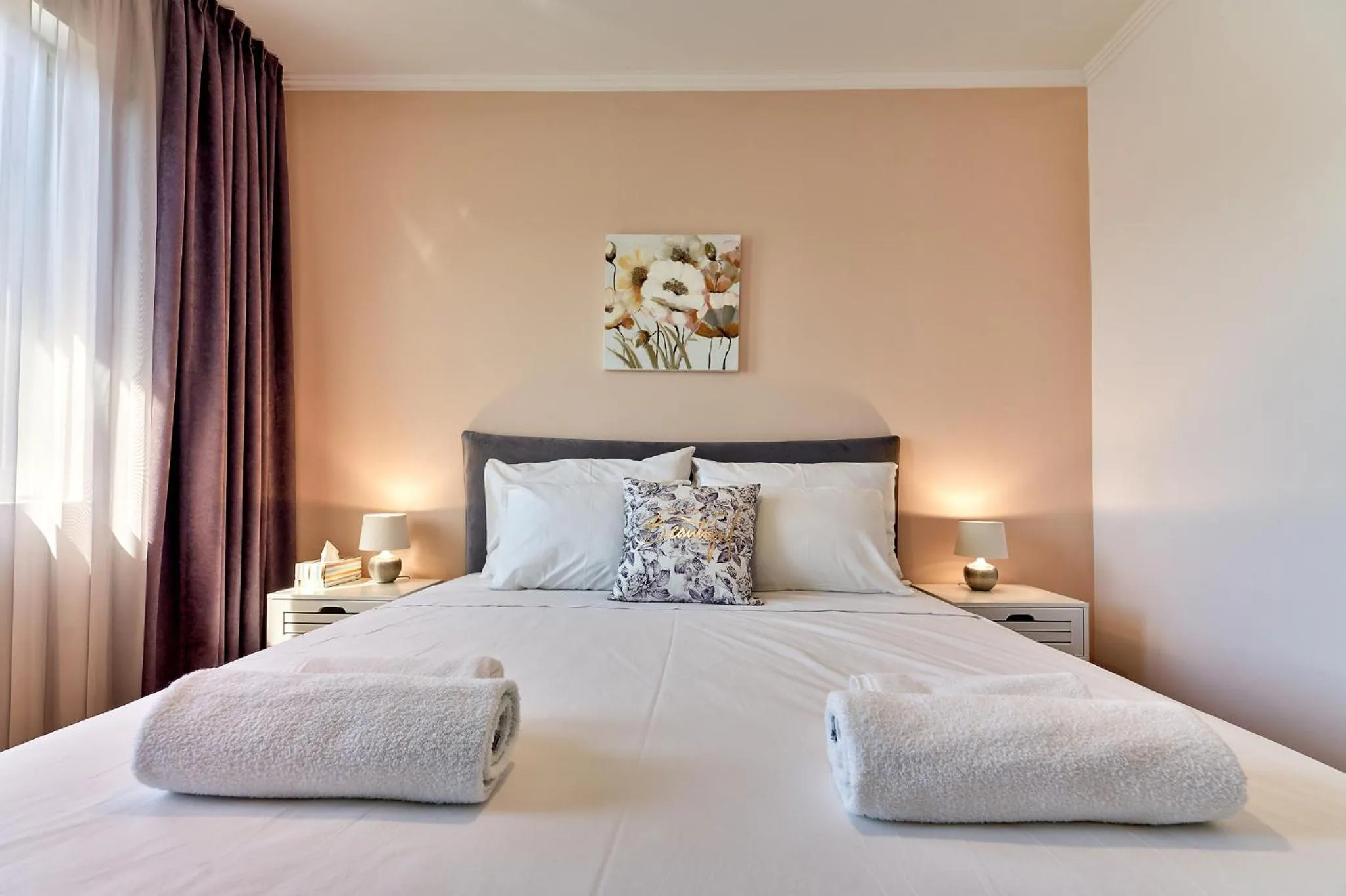 Bed in Adel Apartments