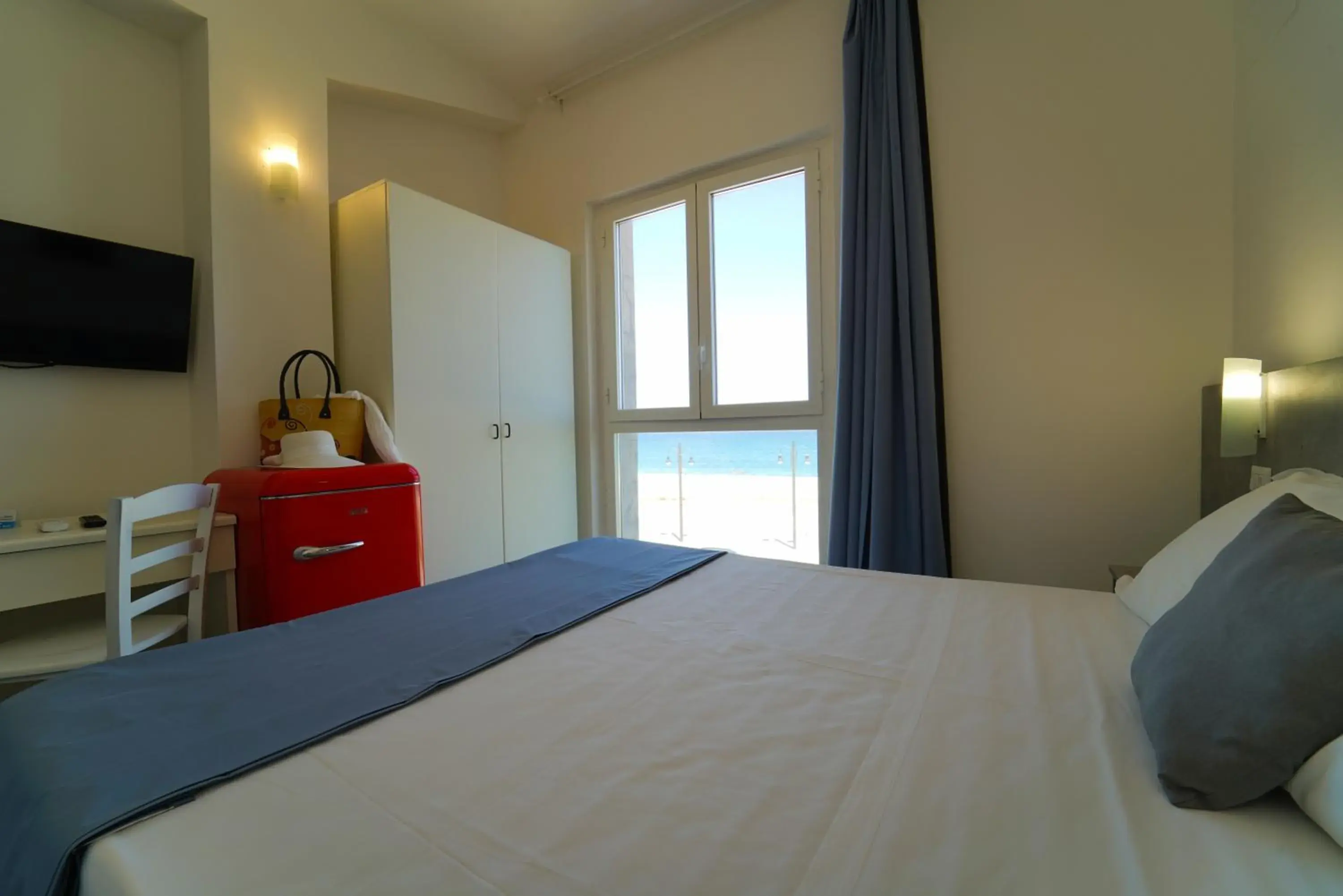 Double Room with Sea View in Hotel Rivabella Double Room with Sea View in Hotel Rivabella