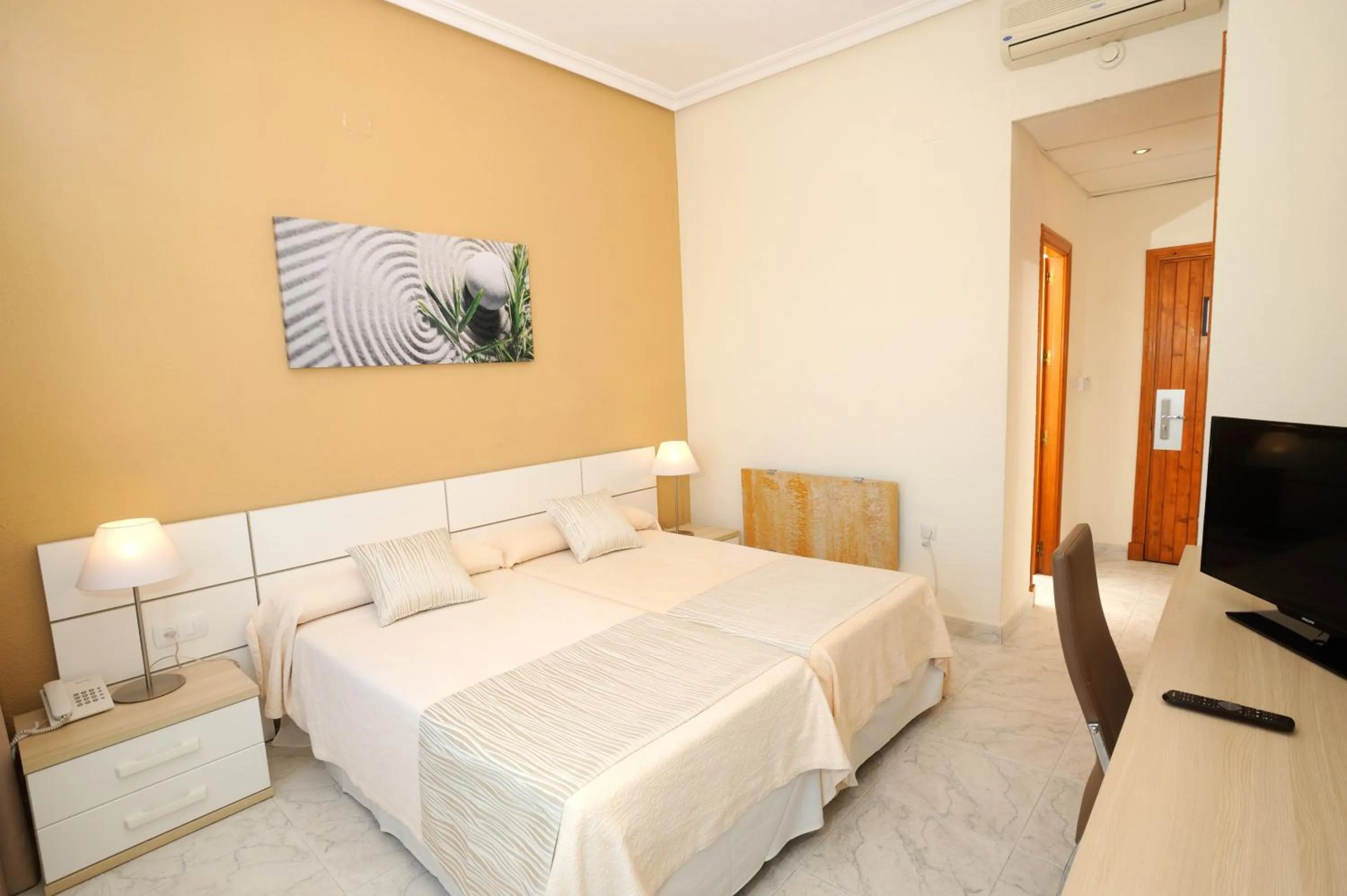 Bed in Hotel Complejo Los Rosales