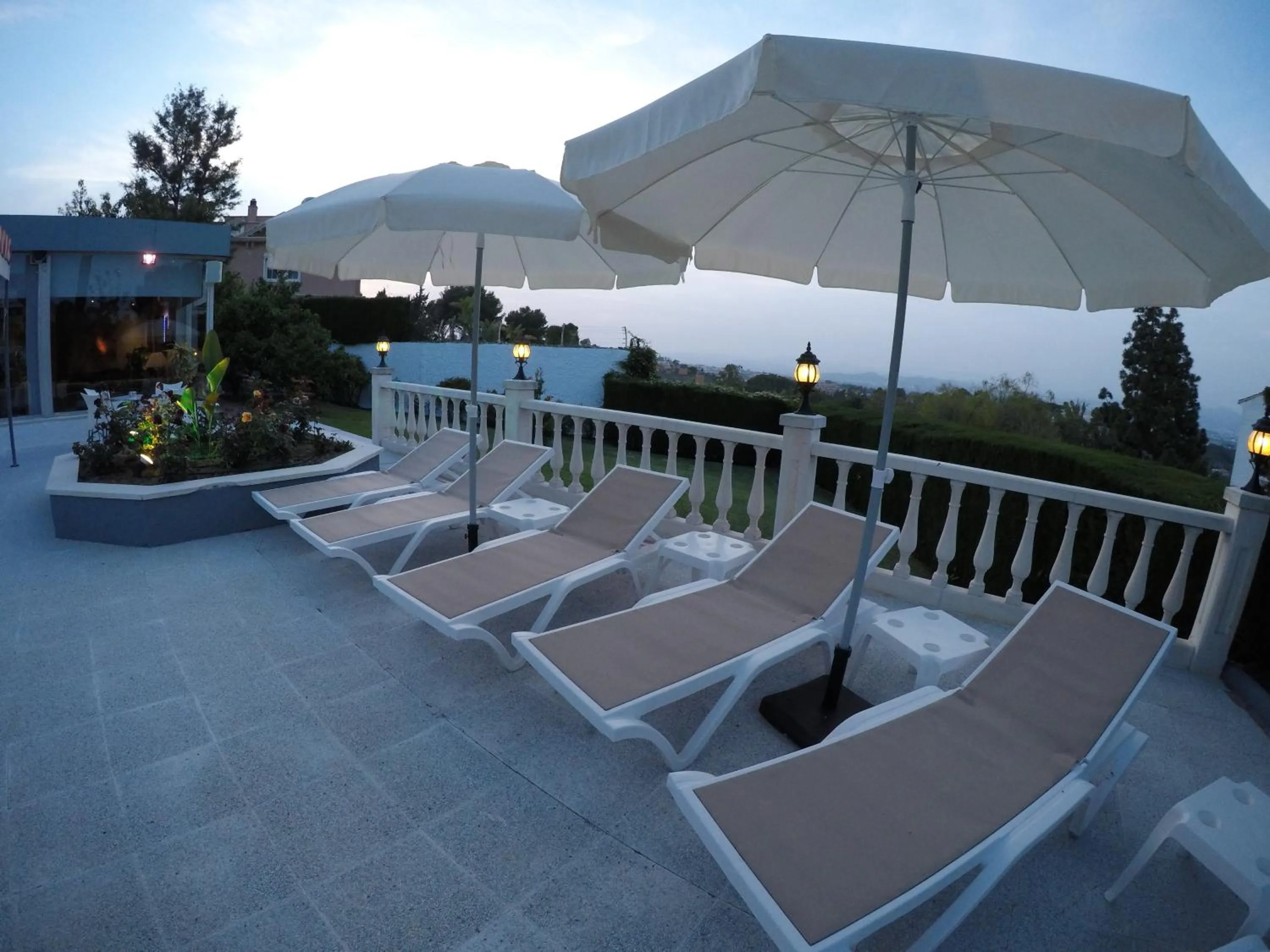 Swimming pool in Hotel Complejo Los Rosales