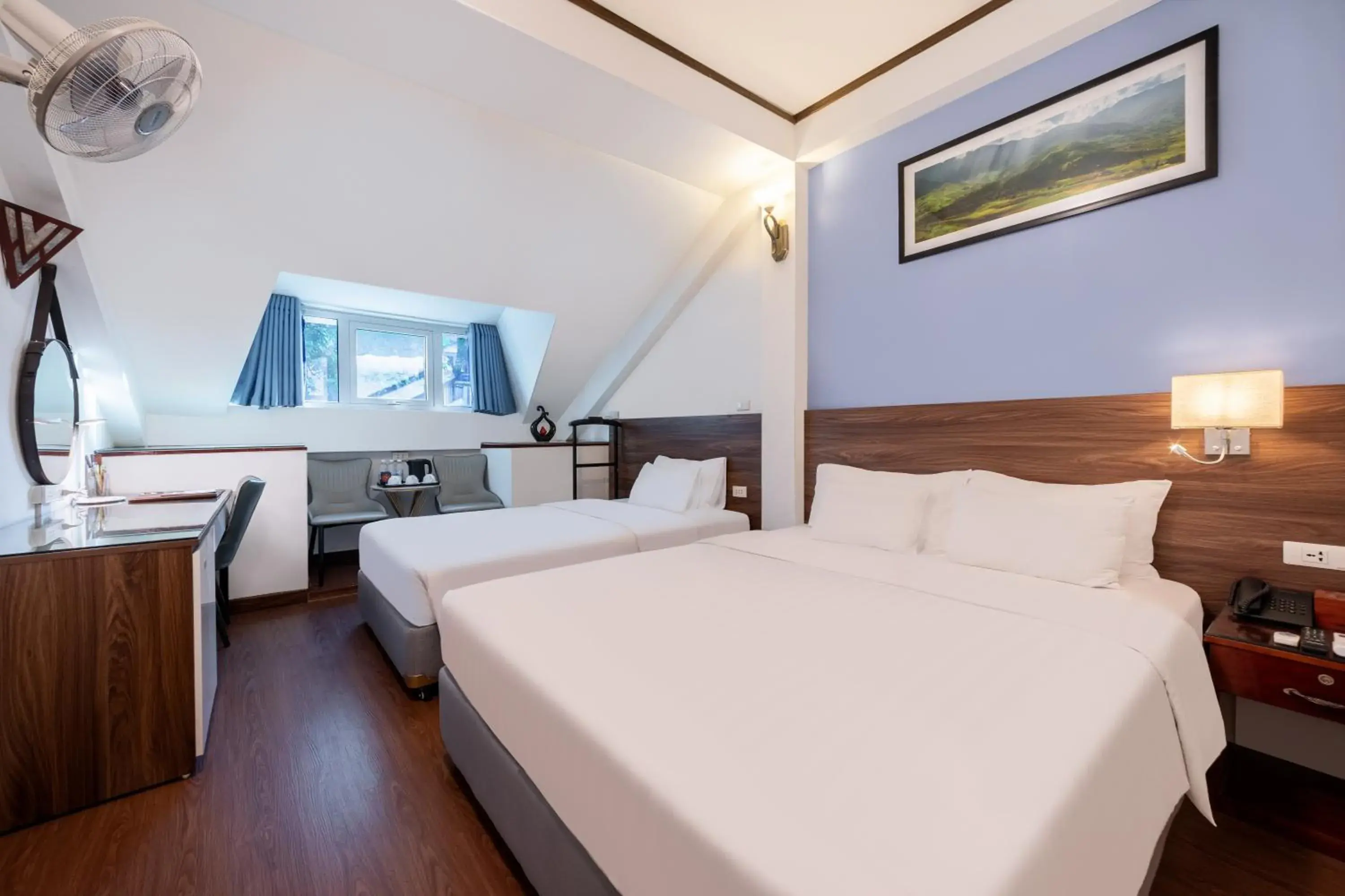 Bed in A25 Hotel - 26 Hàng Nón Bed in A25 Hotel - 26 Hàng Nón