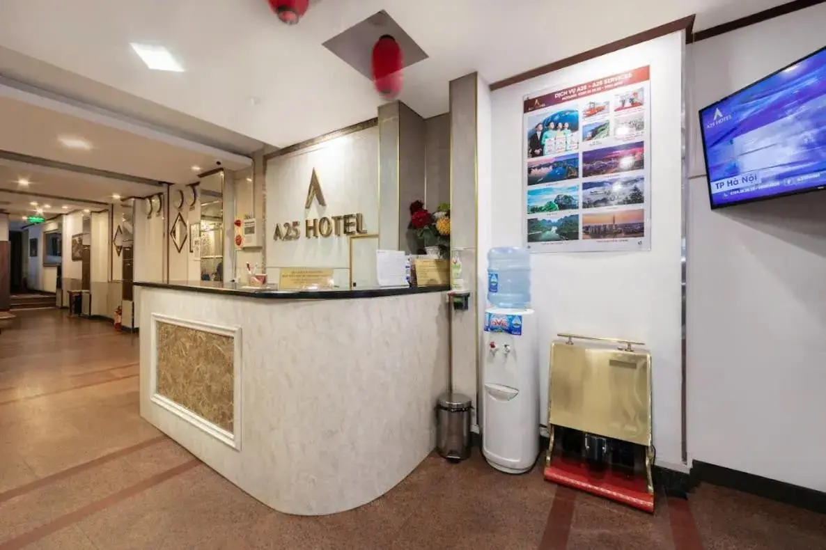 Lobby or reception in A25 Hotel - 26 Hàng Nón Lobby or reception in A25 Hotel - 26 Hàng Nón