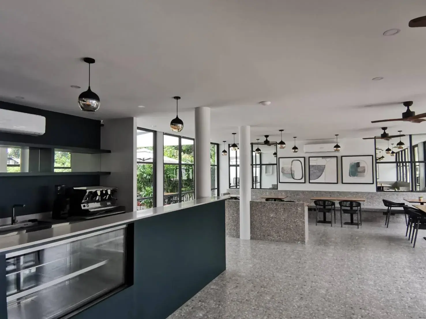 Restaurant/places to eat in Skye Beach Koh Samui Restaurant/places to eat in Skye Beach Koh Samui