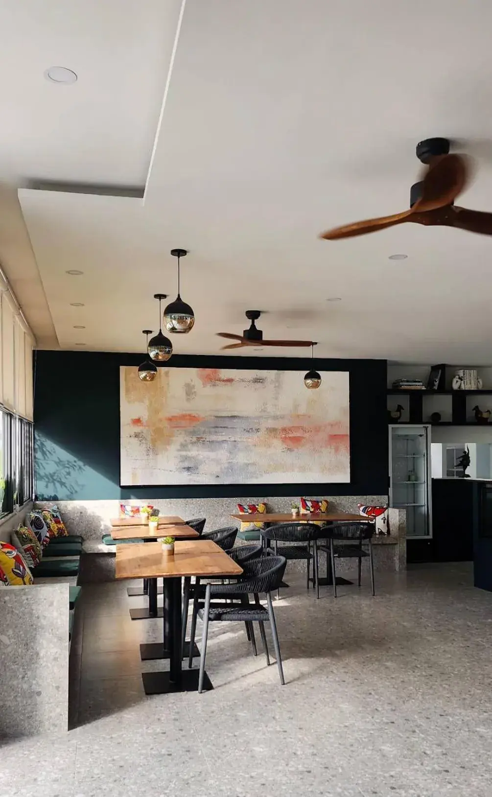 Restaurant/places to eat in Skye Beach Hotel - Koh Samui Restaurant/places to eat in Skye Beach Hotel - Koh Samui