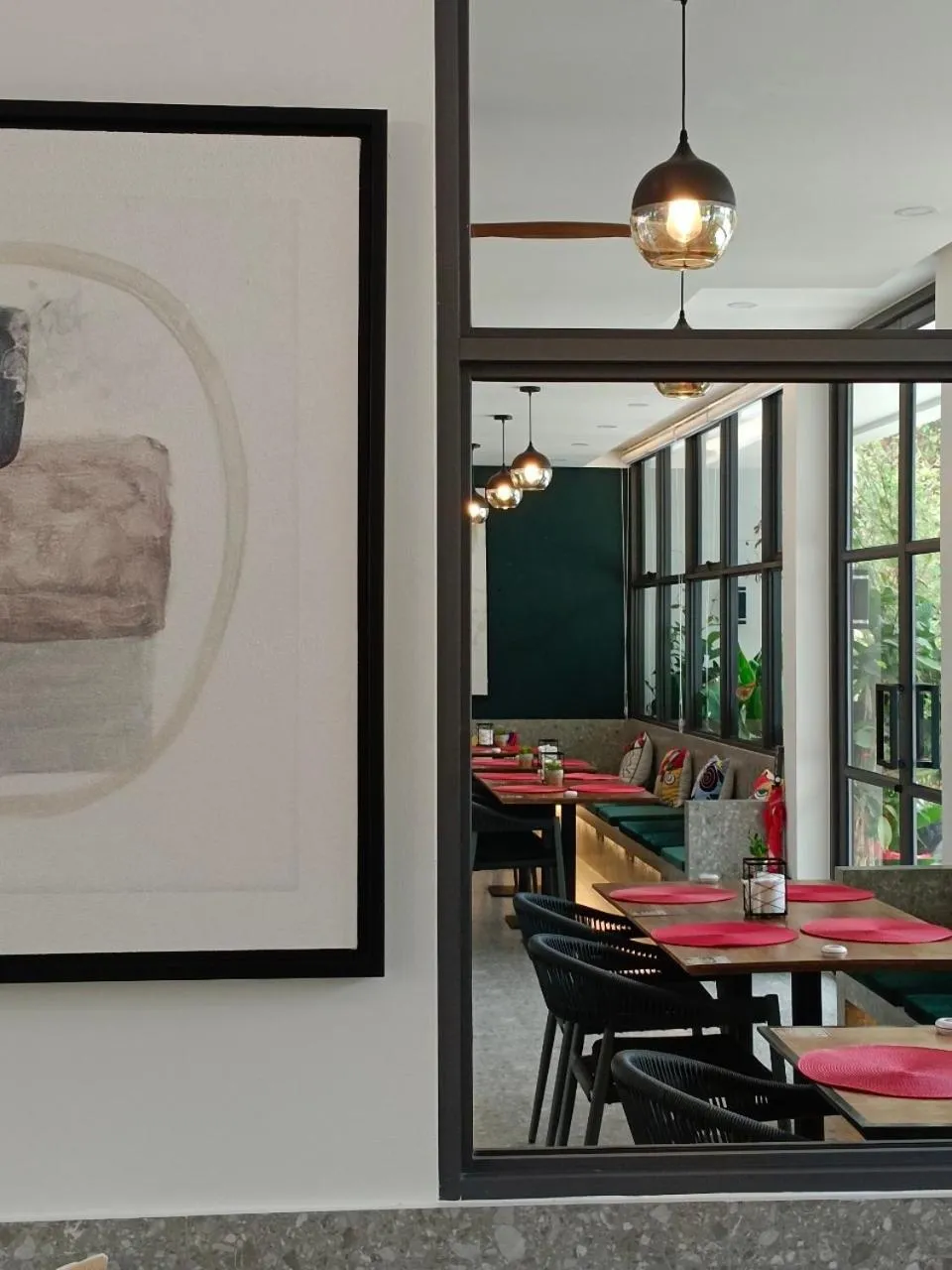 Restaurant/places to eat in Skye Beach Koh Samui