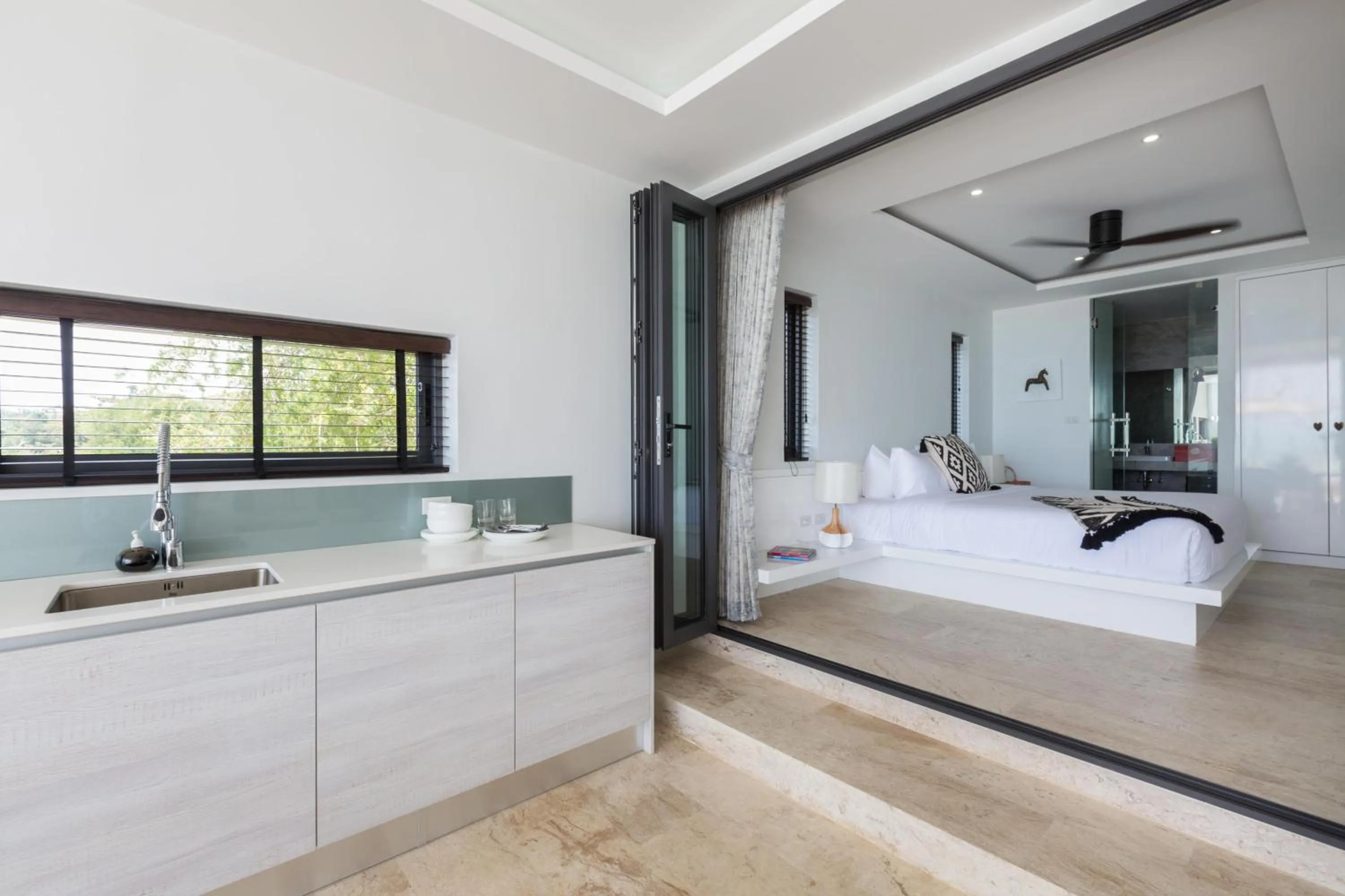 Kitchen or kitchenette, Bed in Skye Beach Koh Samui