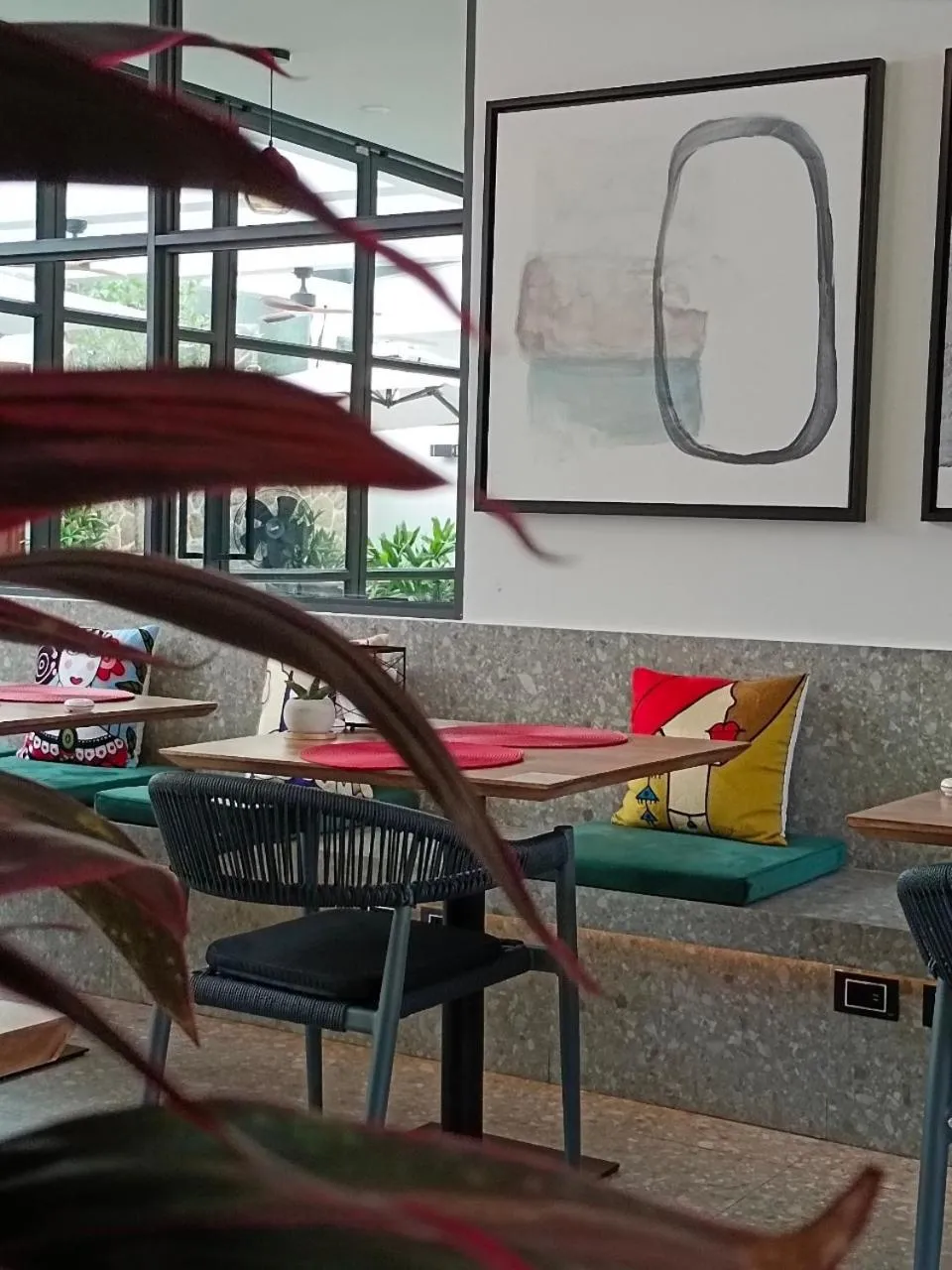 Restaurant/places to eat in Skye Beach Koh Samui