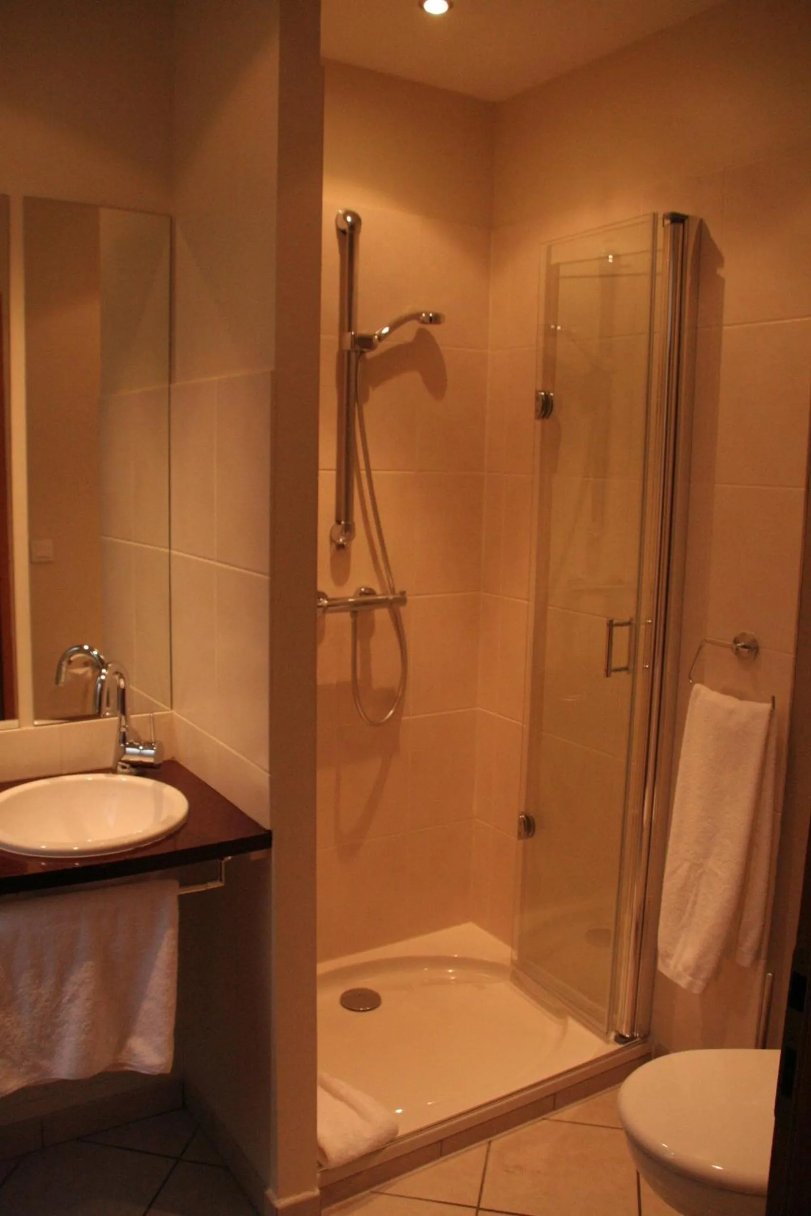 Bathroom in Hotel La Beauze