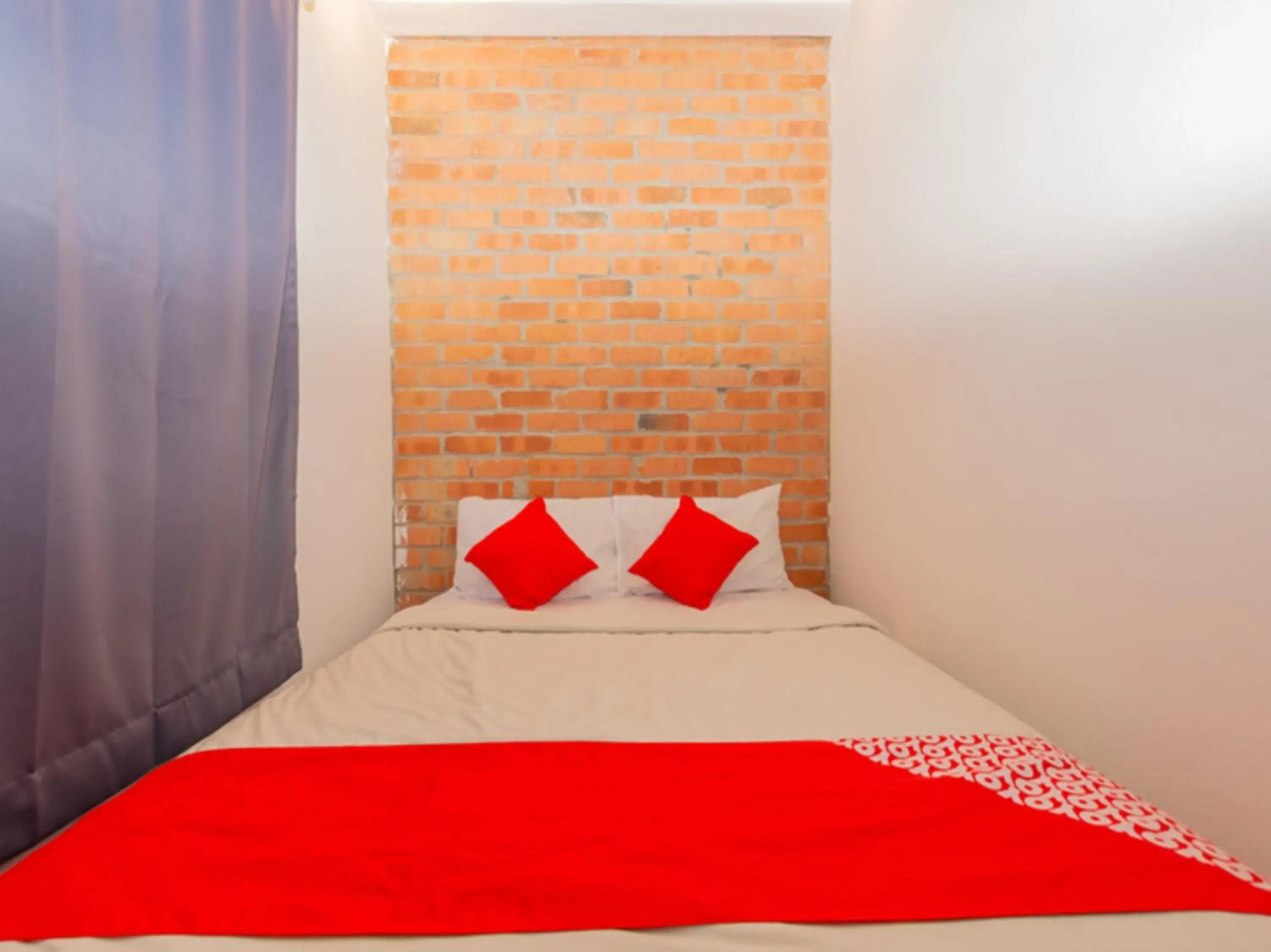 Deluxe Double Room in Hotel O Zzz Hotel Deluxe Double Room in Hotel O Zzz Hotel