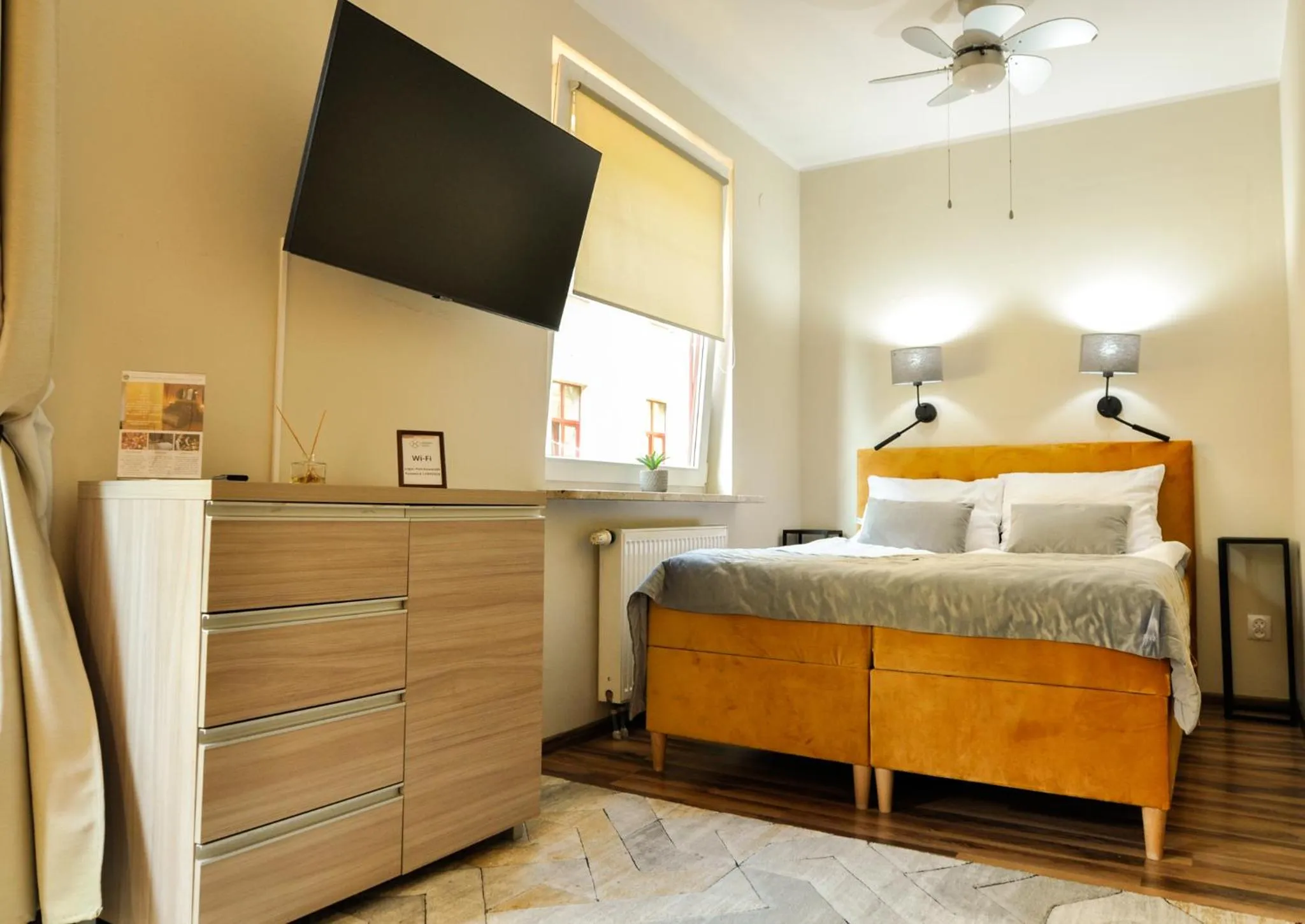 Bed in Piotrkowska 89 Residence