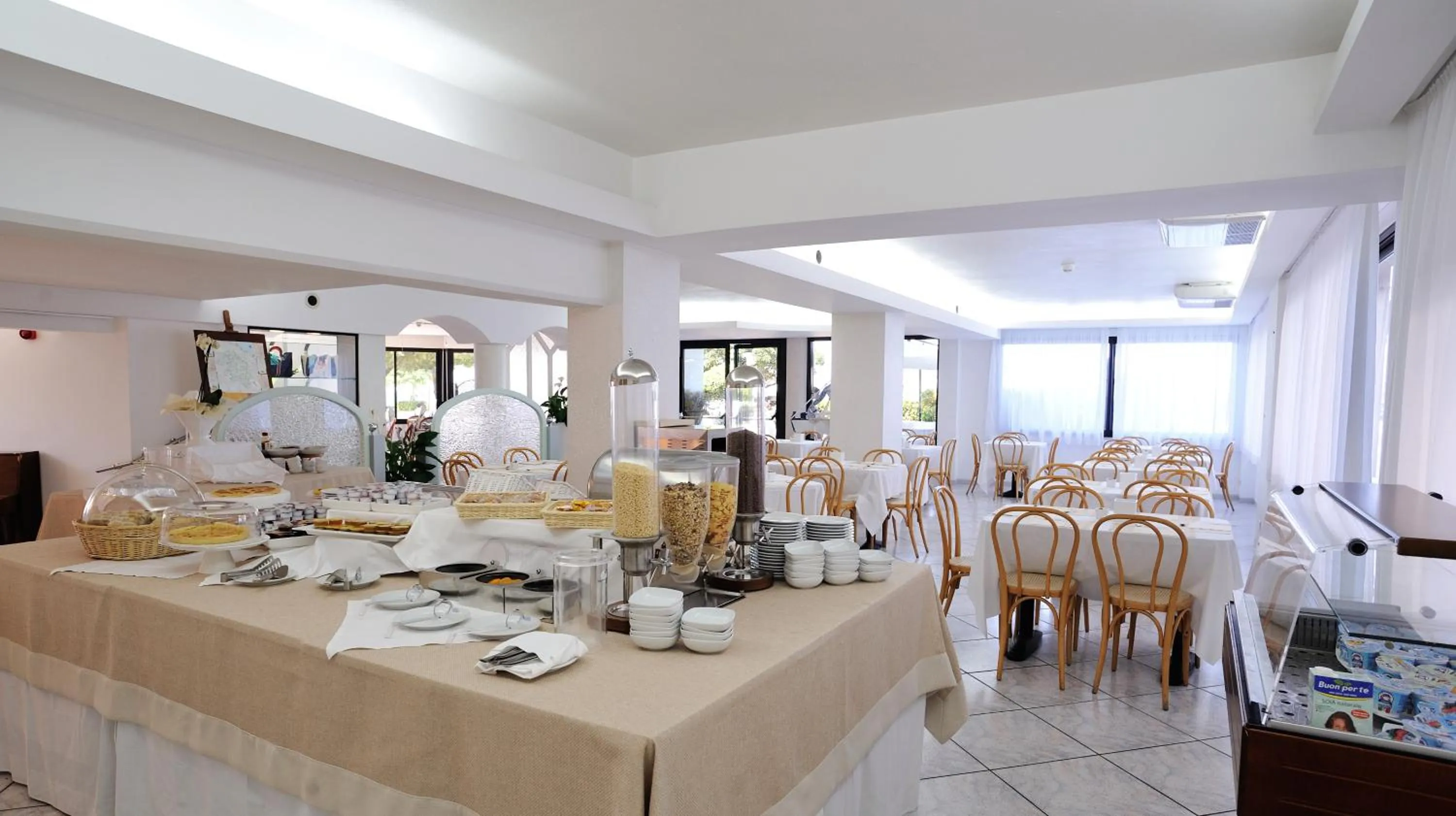 Food and drinks in Hotel Venus