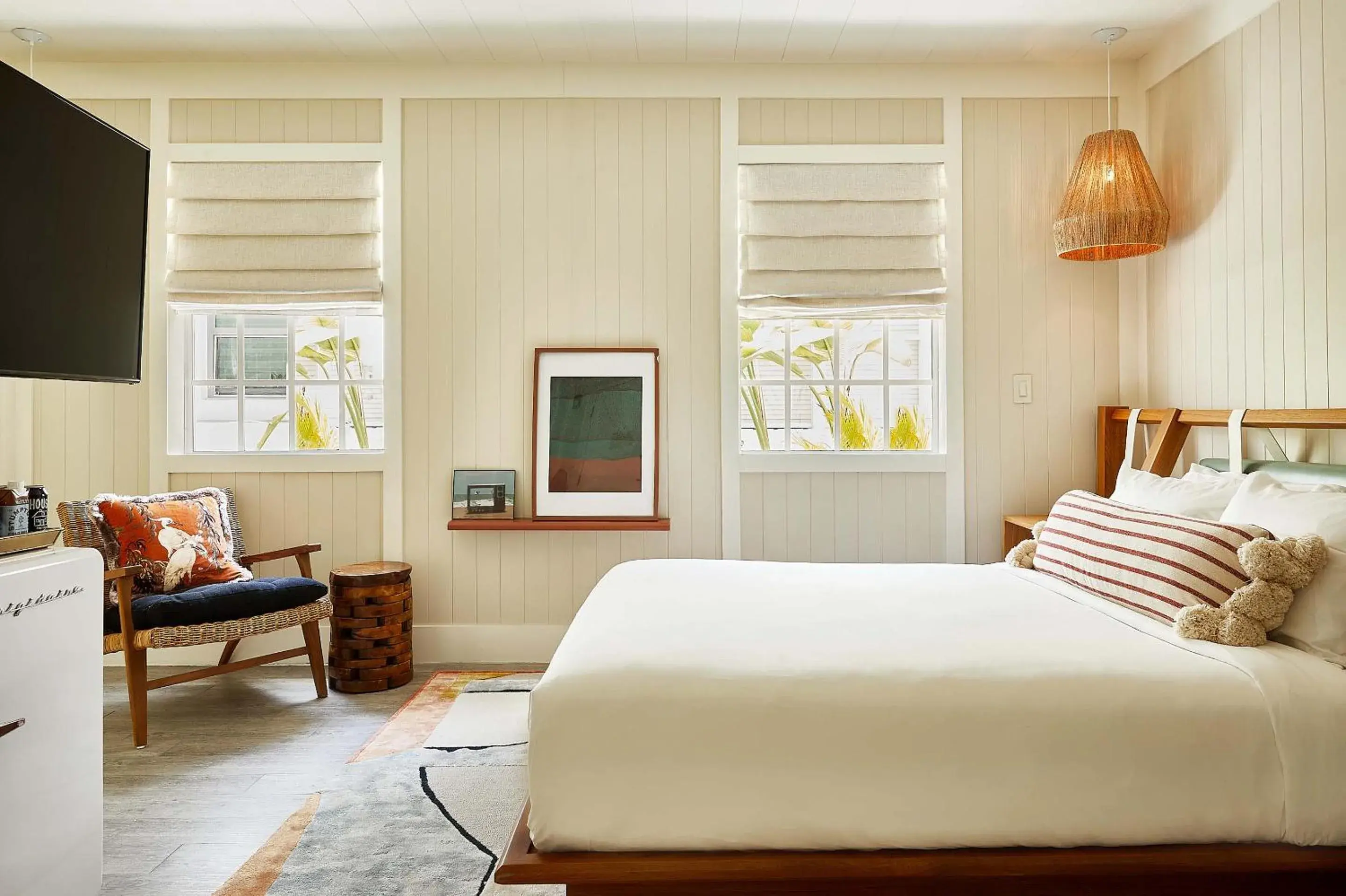 Photo of the whole room in Life House, South of Fifth Photo of the whole room in Life House, South of Fifth