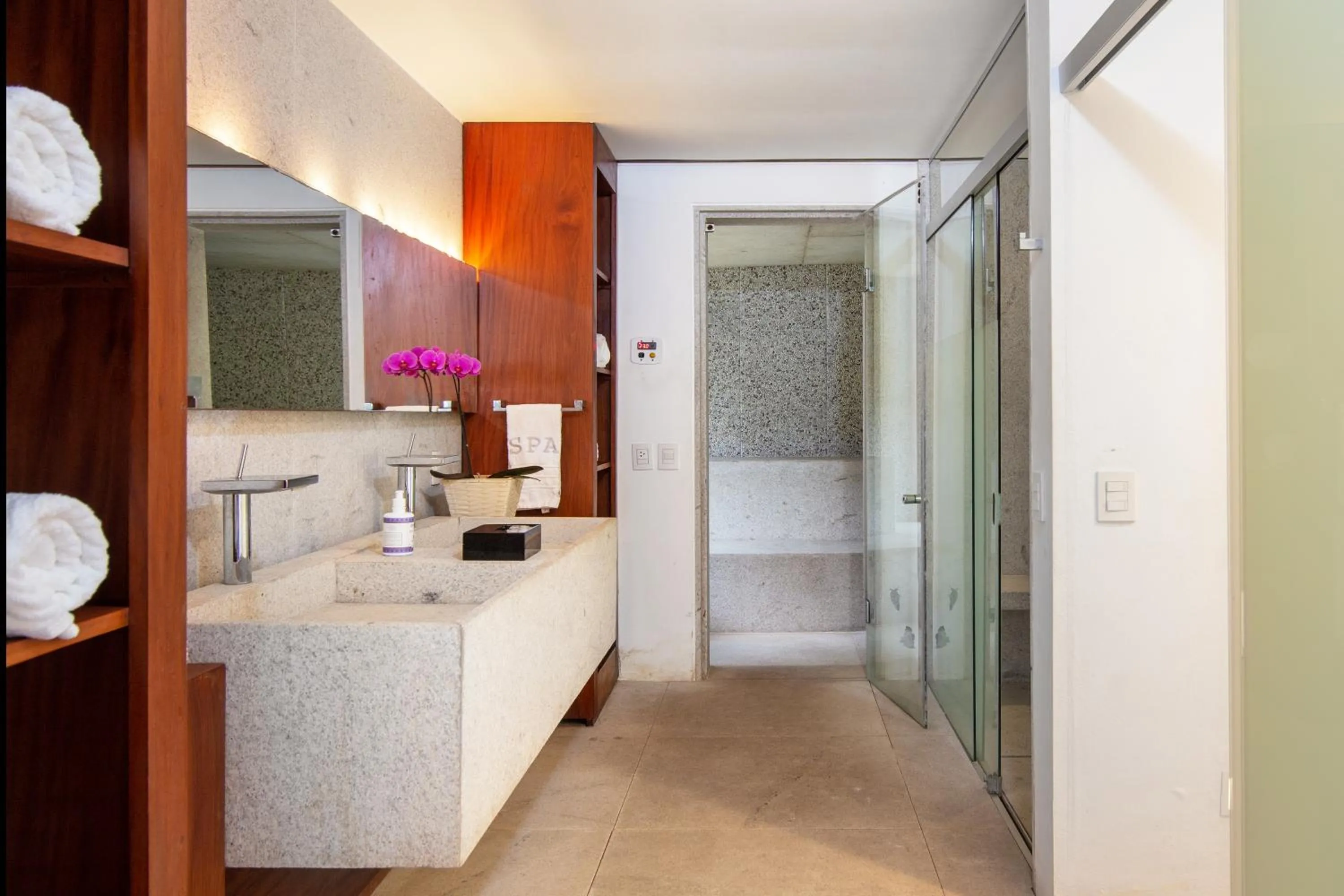 Massage in Zendaya Resort Beach Sport & Spa