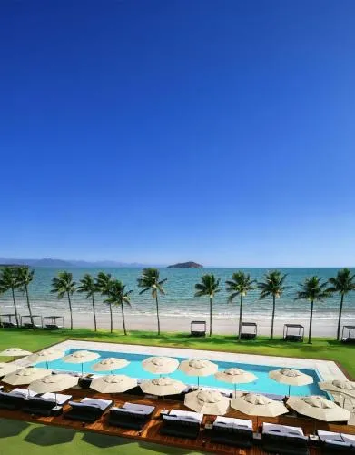 Zendaya Resort Beach Sport & Spa