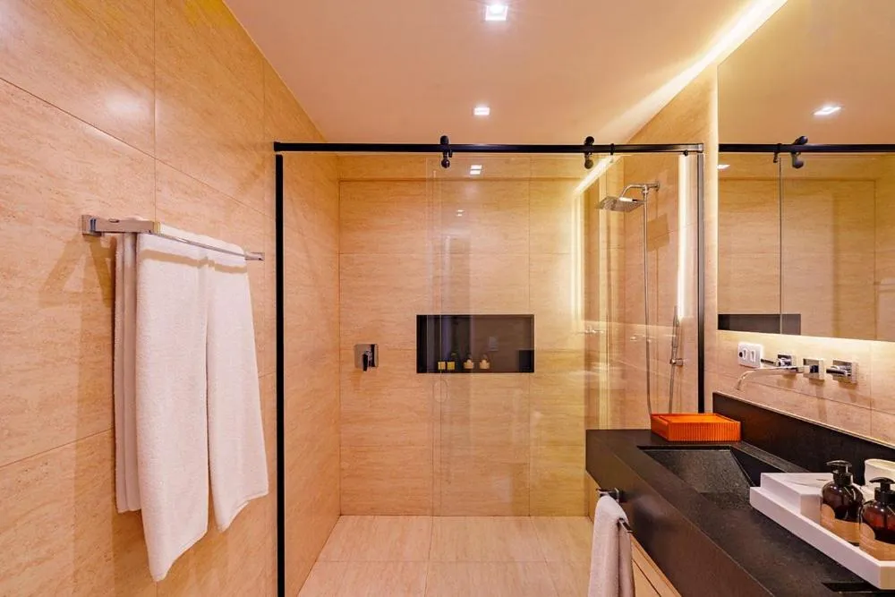 Zendaya Resort Beach Sport & Spa