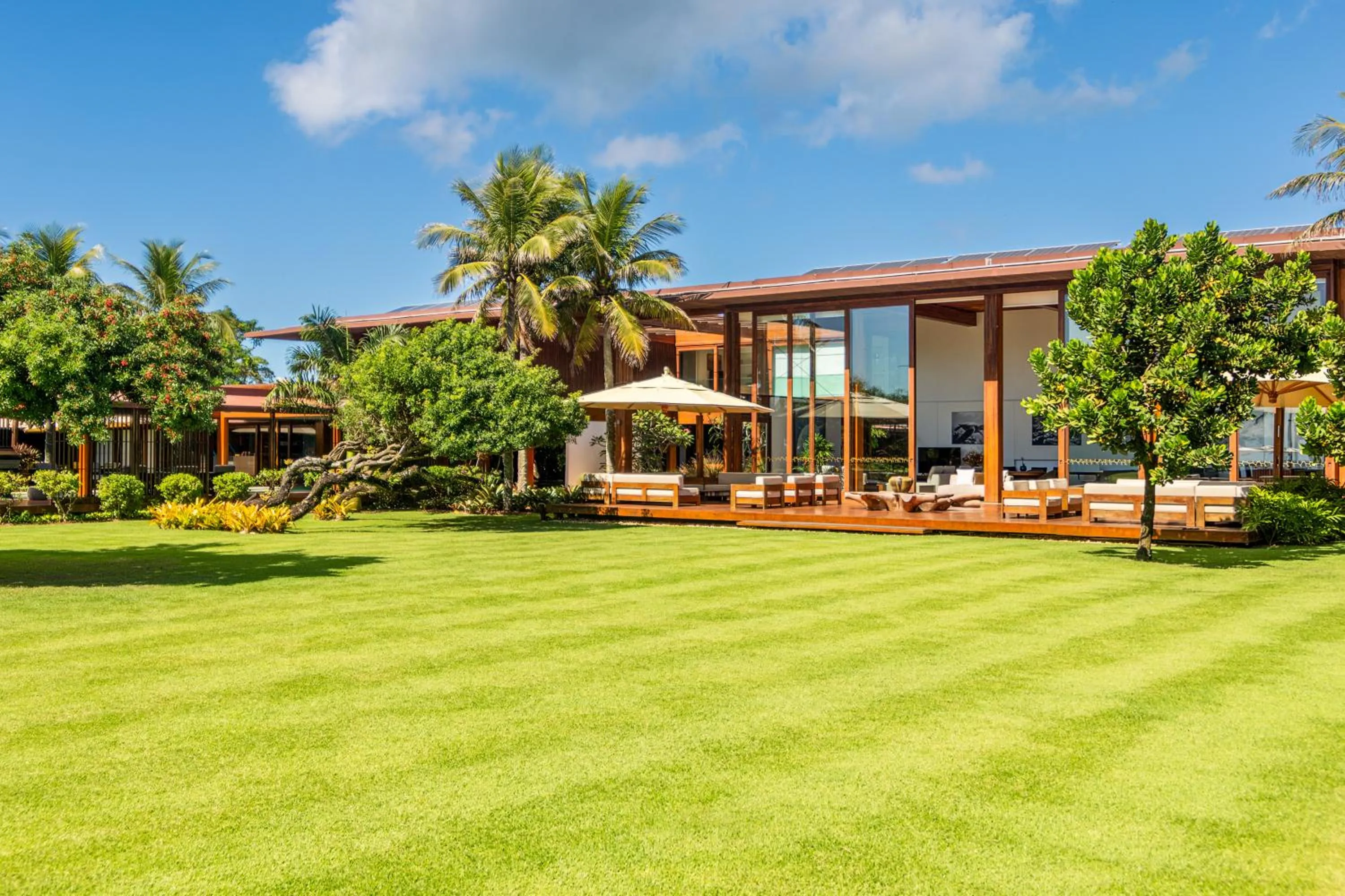 Garden in Zendaya Resort Beach Sport & Spa