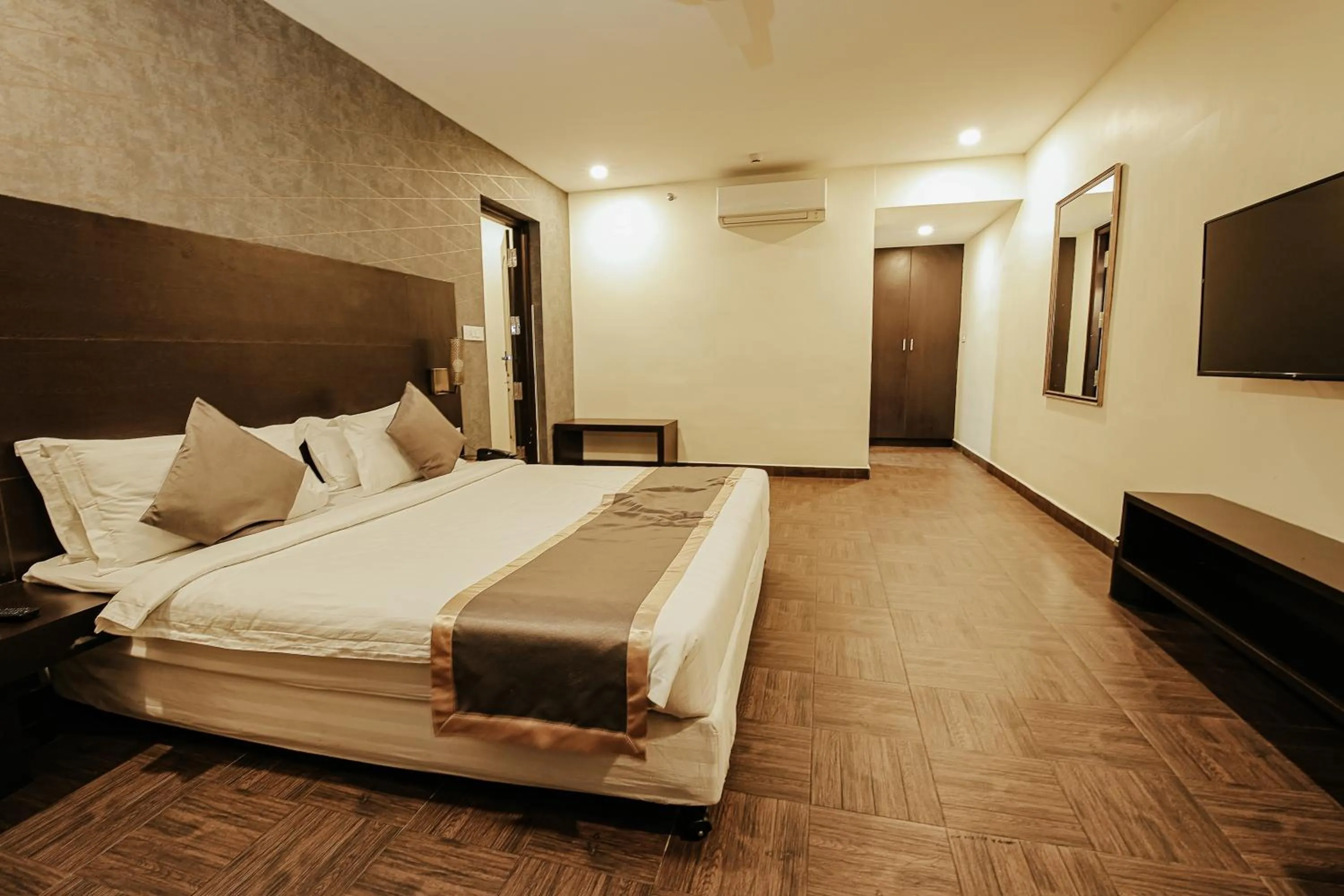 Bed in Avoki Resorts