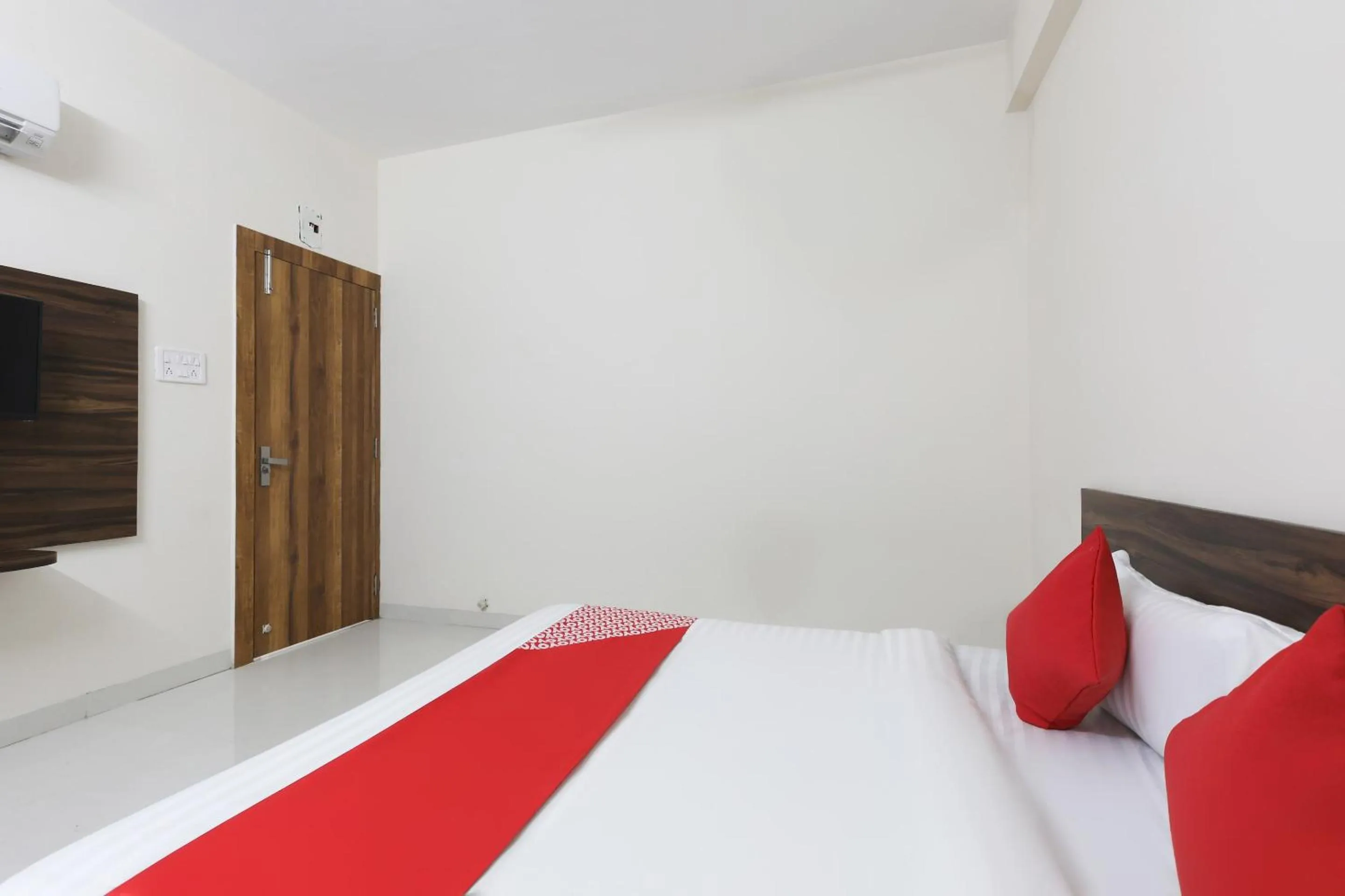 Bedroom, Bed in Hotel O La Flora