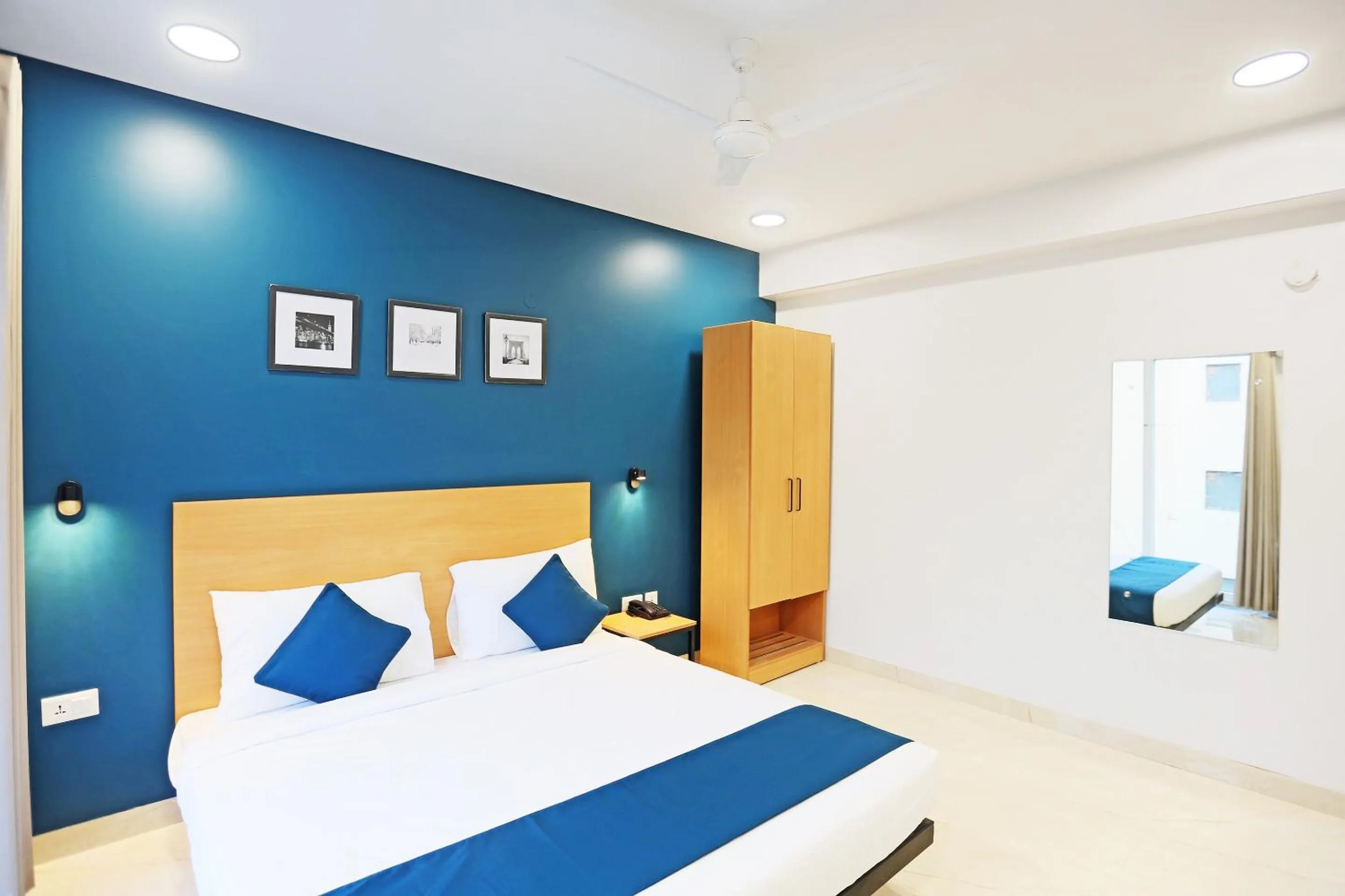 Bedroom in Hotel O Moody Moon Blue