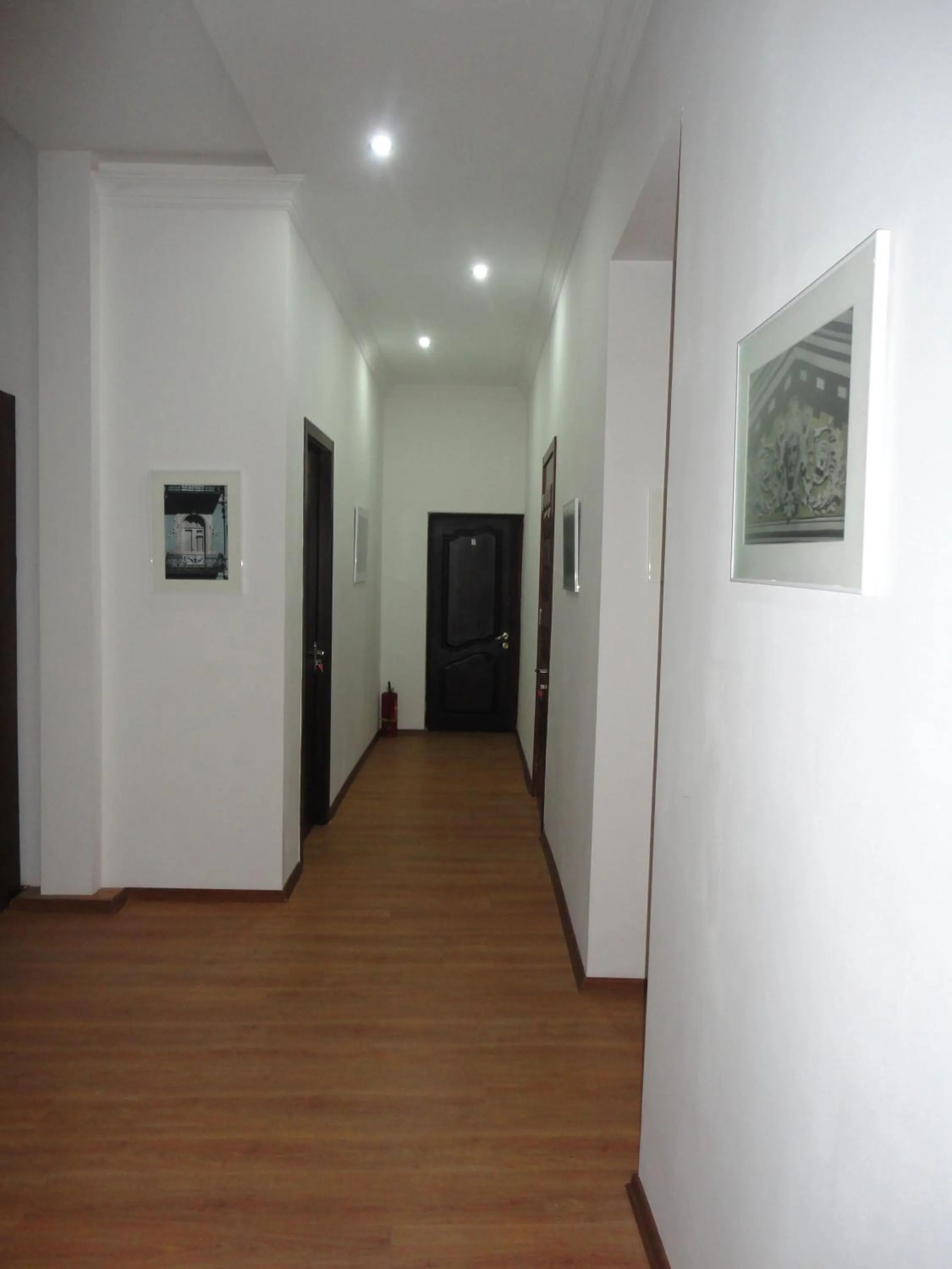 Decorative detail in Hotel Corner