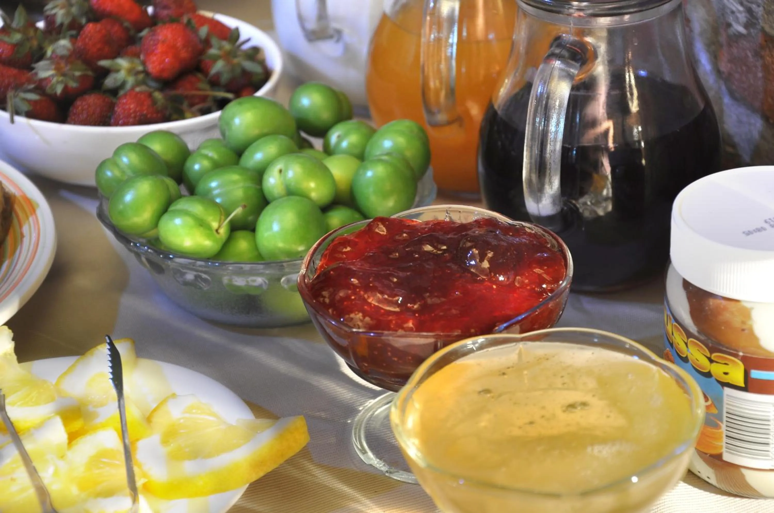 Food and drinks in Hotel Corner