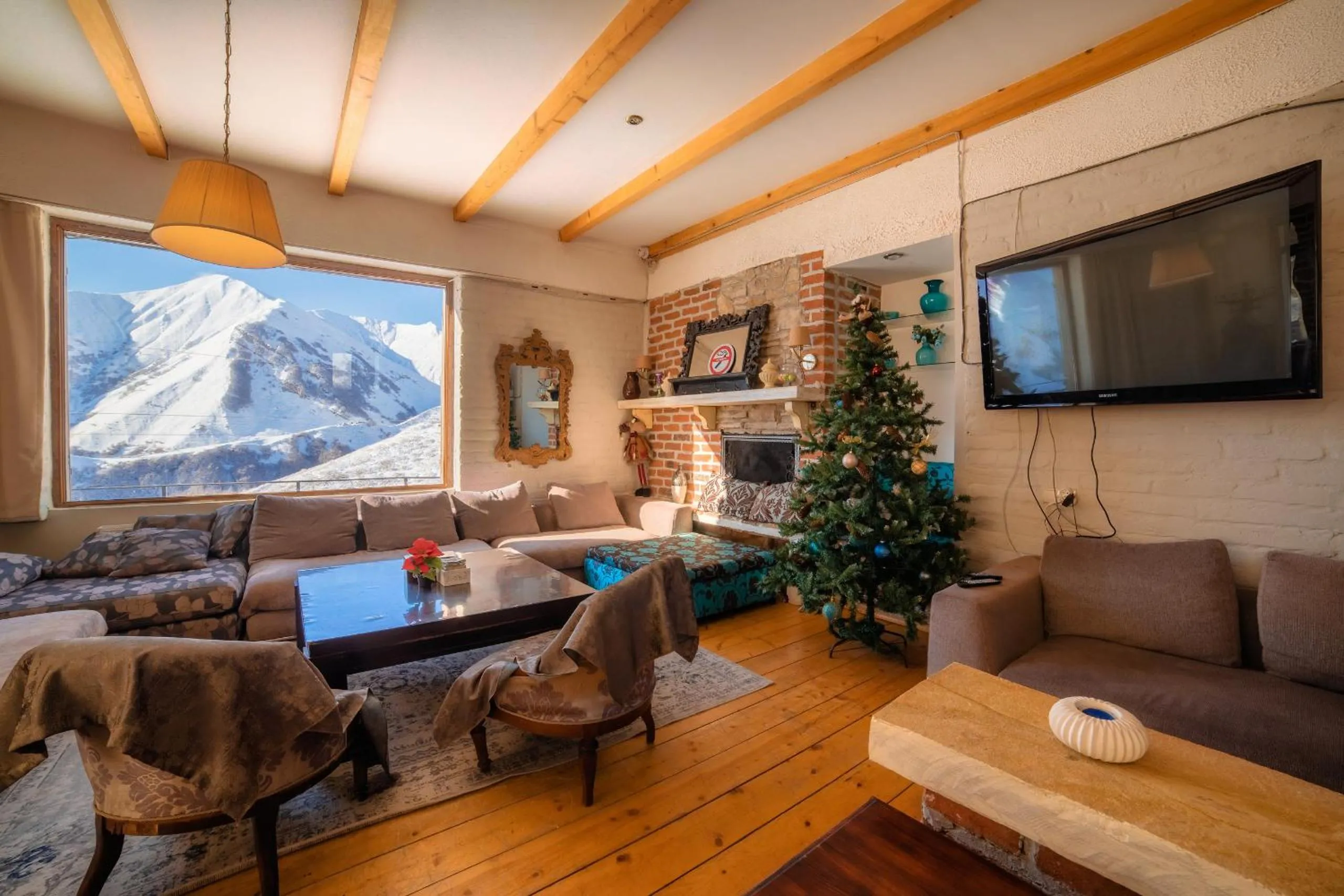 Snow Time Cottage