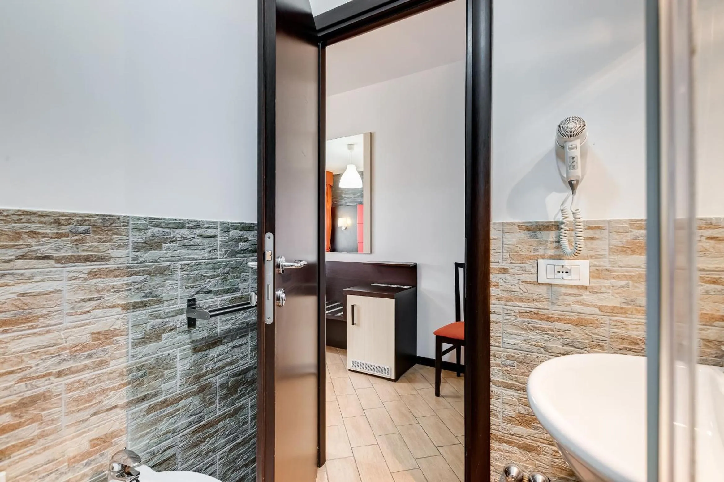 Bathroom in Dreams Of Rome