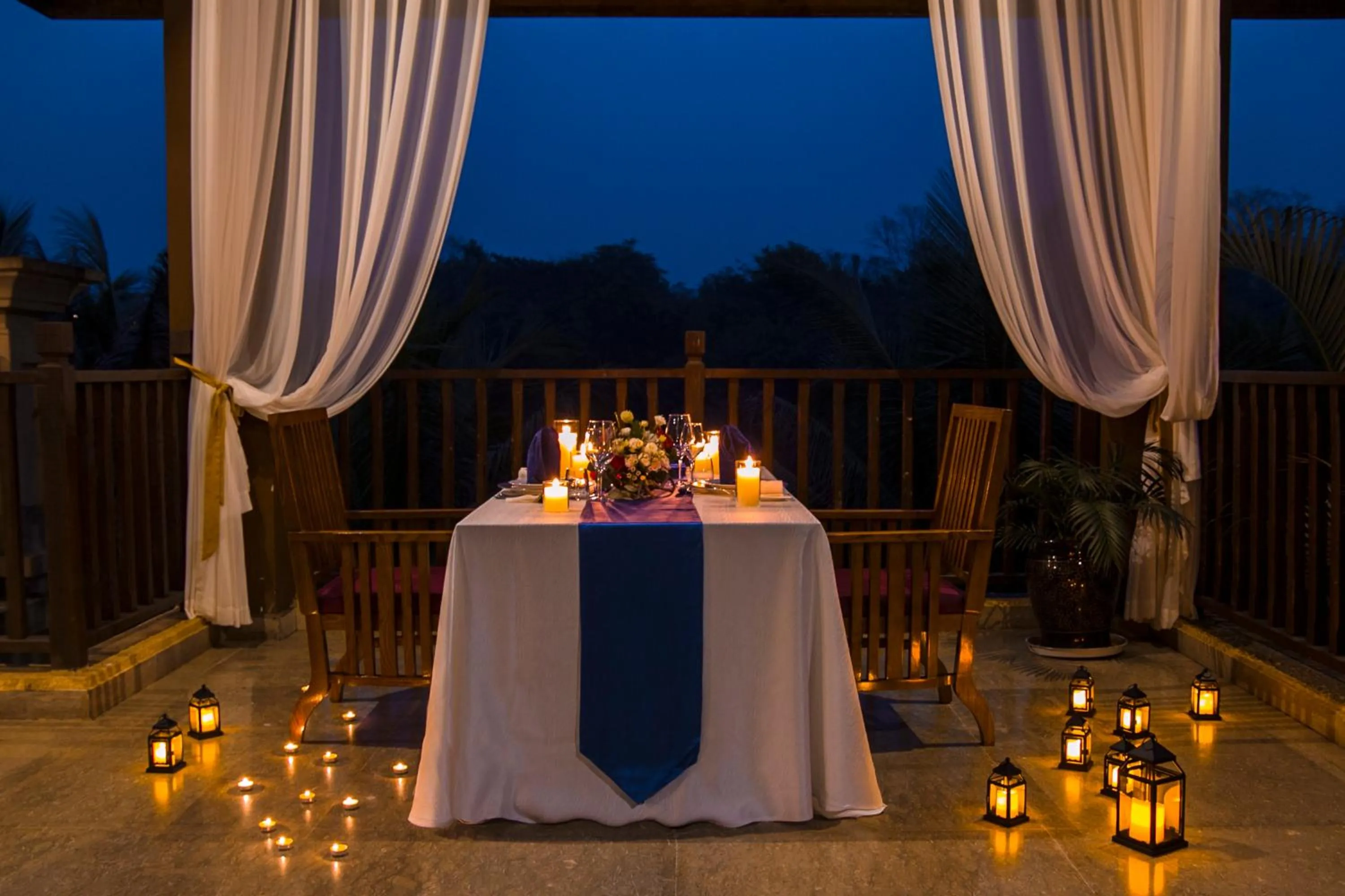 Dinner in Anantara Xishuangbanna Resort