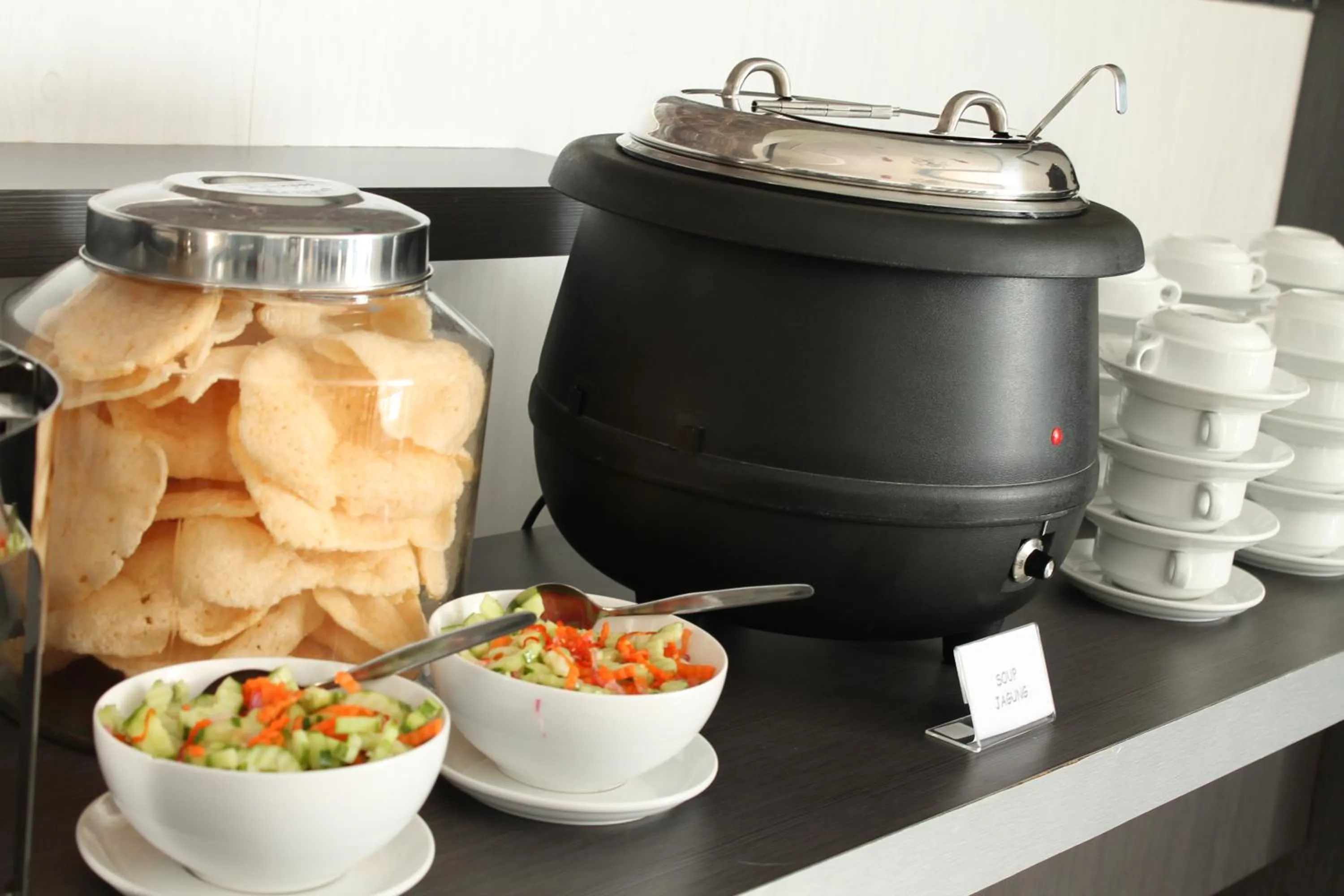 Breakfast in Hotel Harmony In & Karaoke