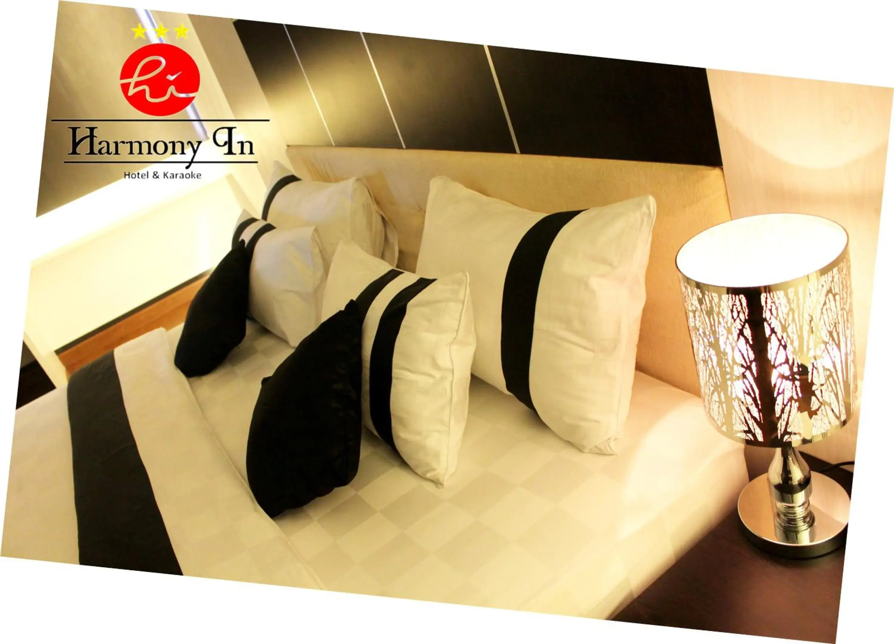 Bed in Hotel Harmony In & Karaoke Bed in Hotel Harmony In & Karaoke