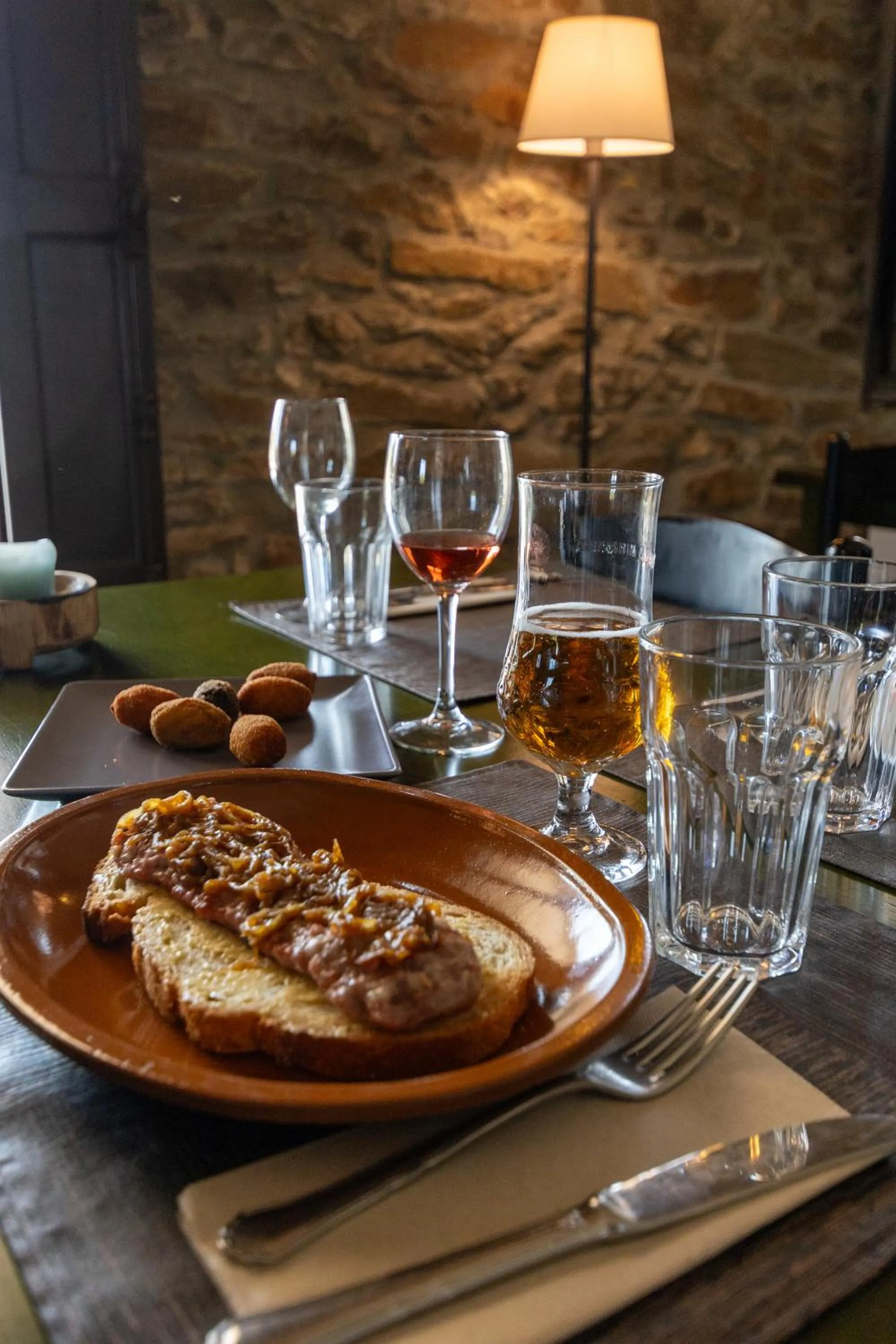 Restaurant/places to eat in La Torre del Vilar