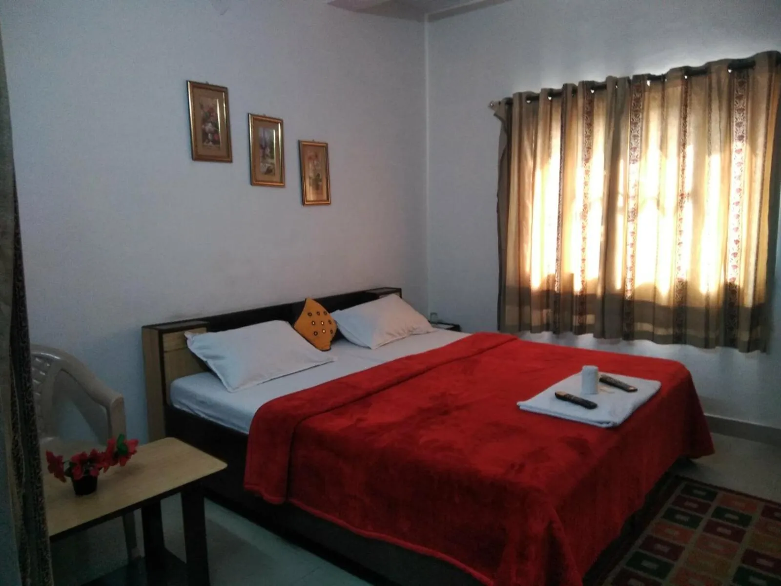 Photo of the whole room, Bed in Hotel Grace