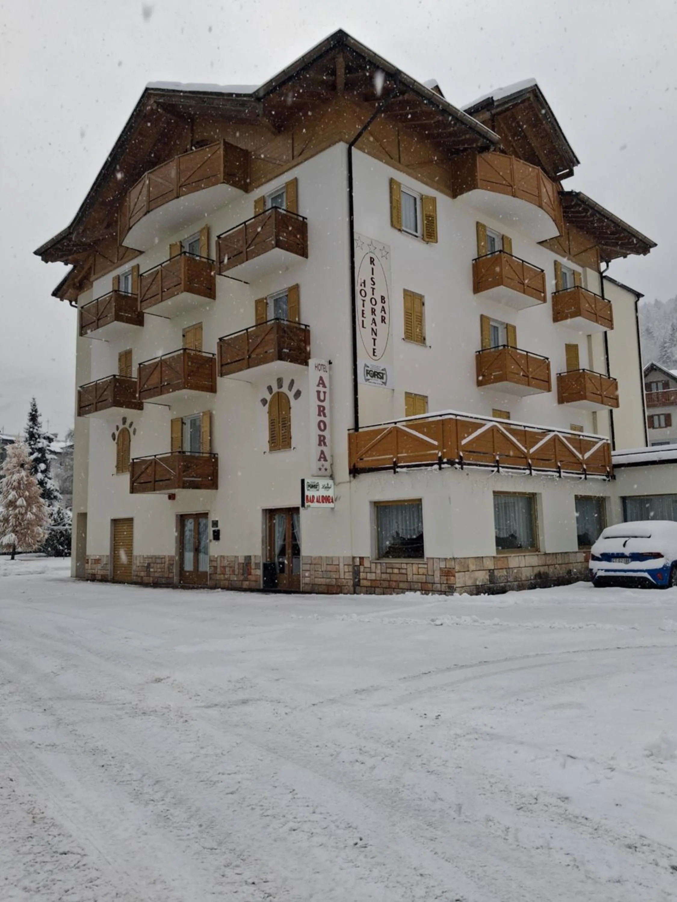 View (from property/room) in Hotel Aurora