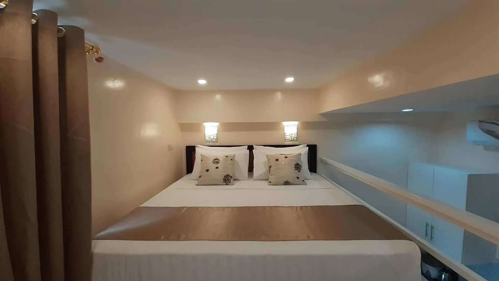 Bed in Rosetta Guest House