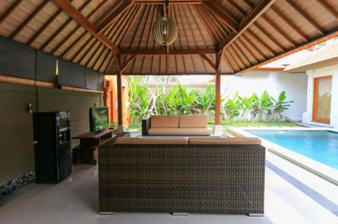 Lounge or bar in Three Brothers Bali Legian Bungalows & Villas