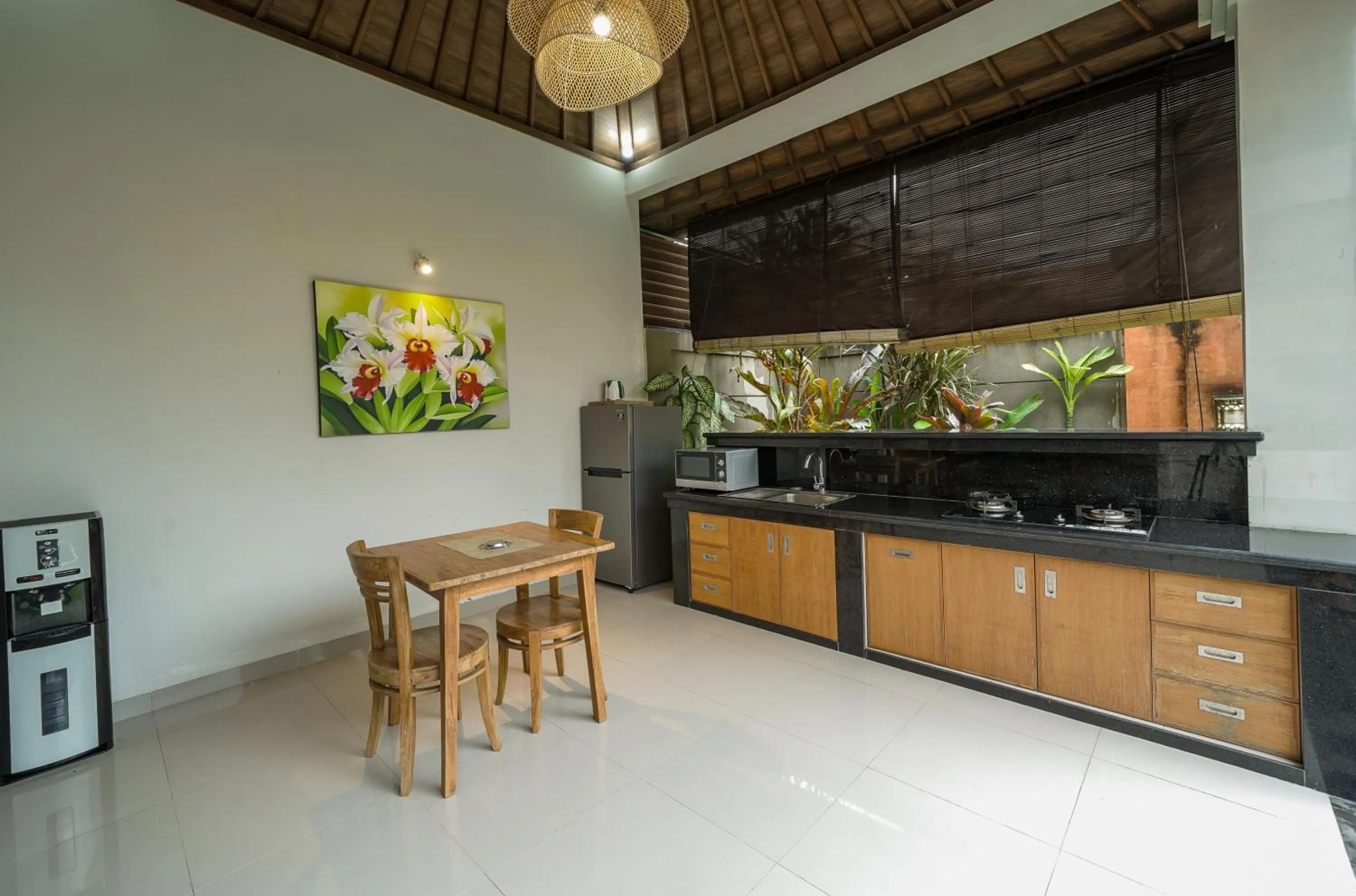 Kitchen or kitchenette in Three Brothers Bali Legian Bungalows & Villas
