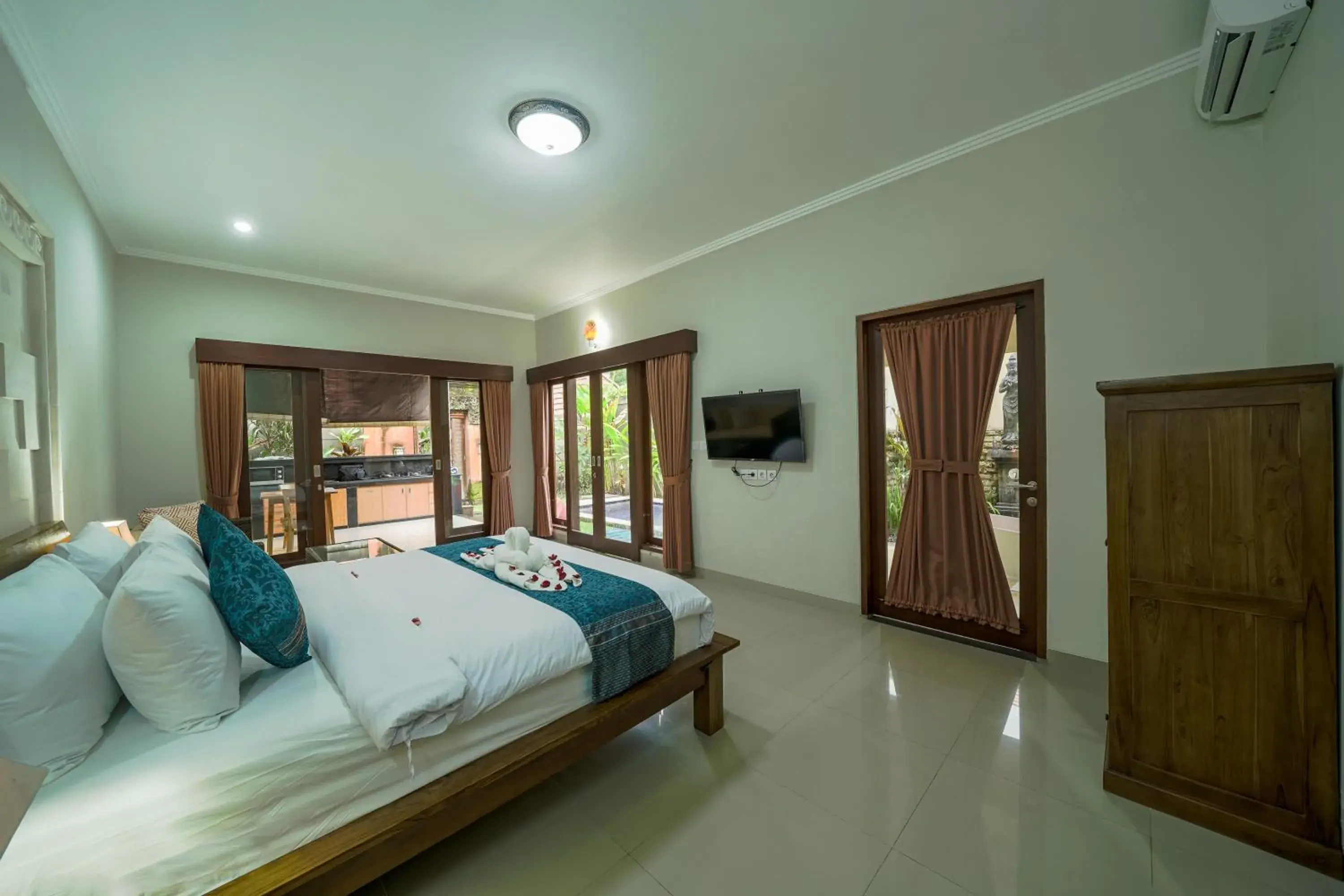 One Bedroom Pool Villa in Three Brothers Bali Legian Bungalows & Villas One Bedroom Pool Villa in Three Brothers Bali Legian Bungalows & Villas