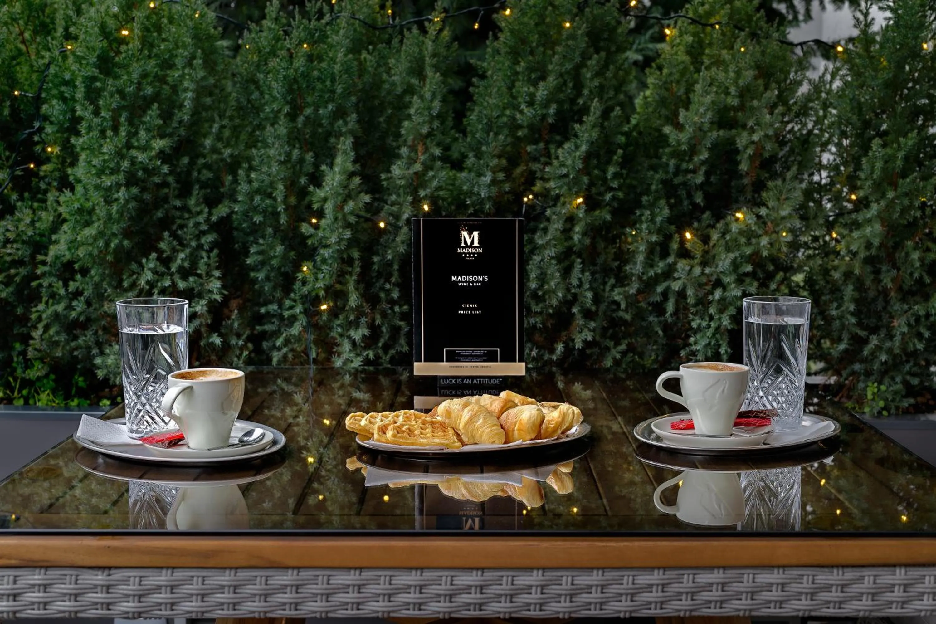 Coffee/tea facilities in Madison Luxury Apartments & Rooms