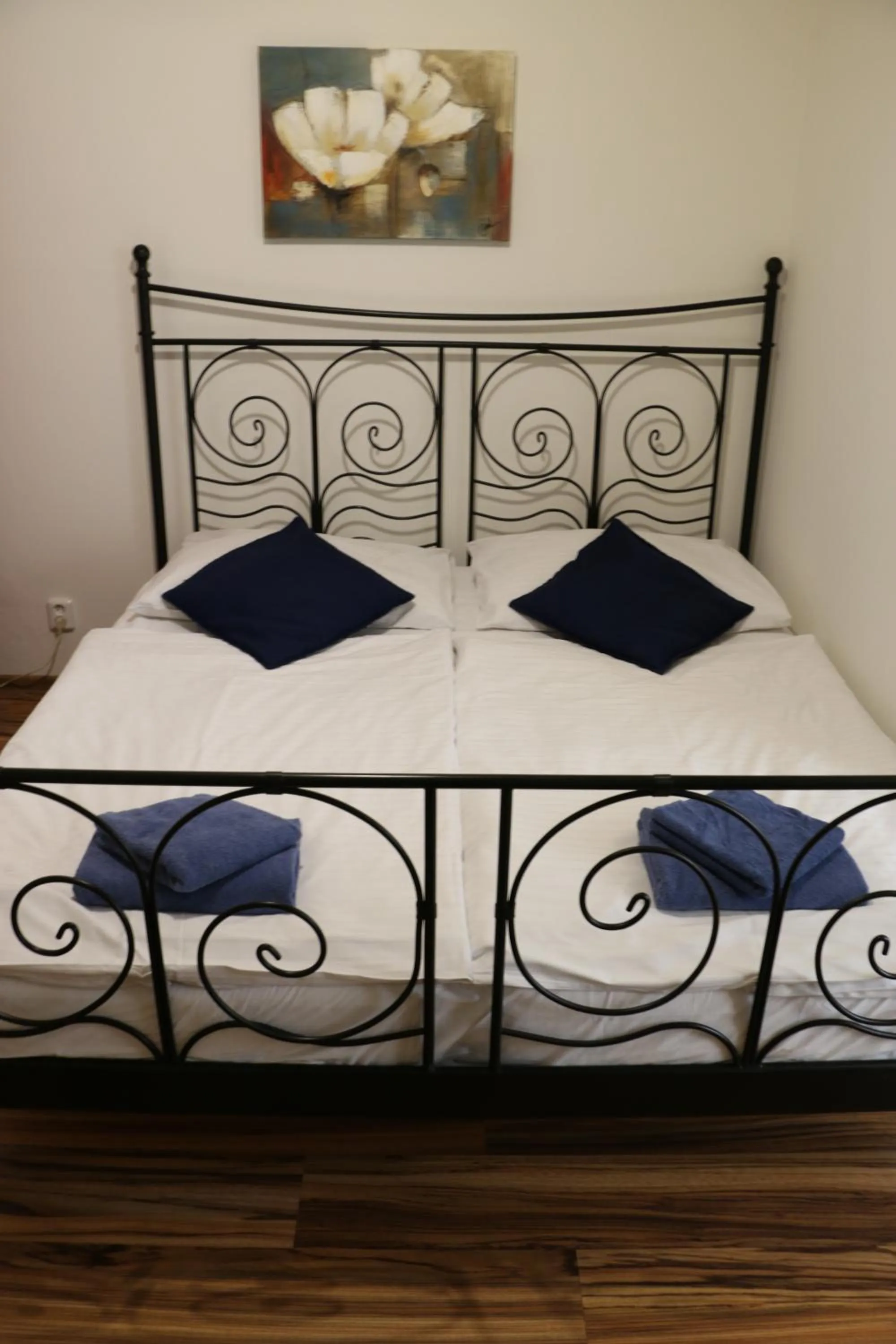 Bed in Penzion 4 Dvory